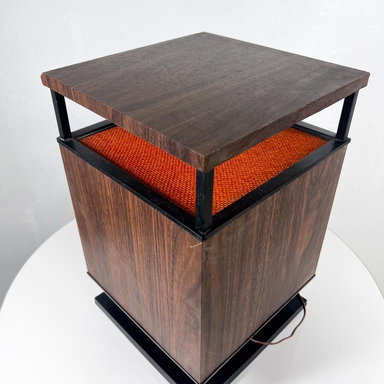 1960s Novel Zenith Circle of Sound Omni-Directional Speaker Impedance In Good Condition In Chula Vista, CA