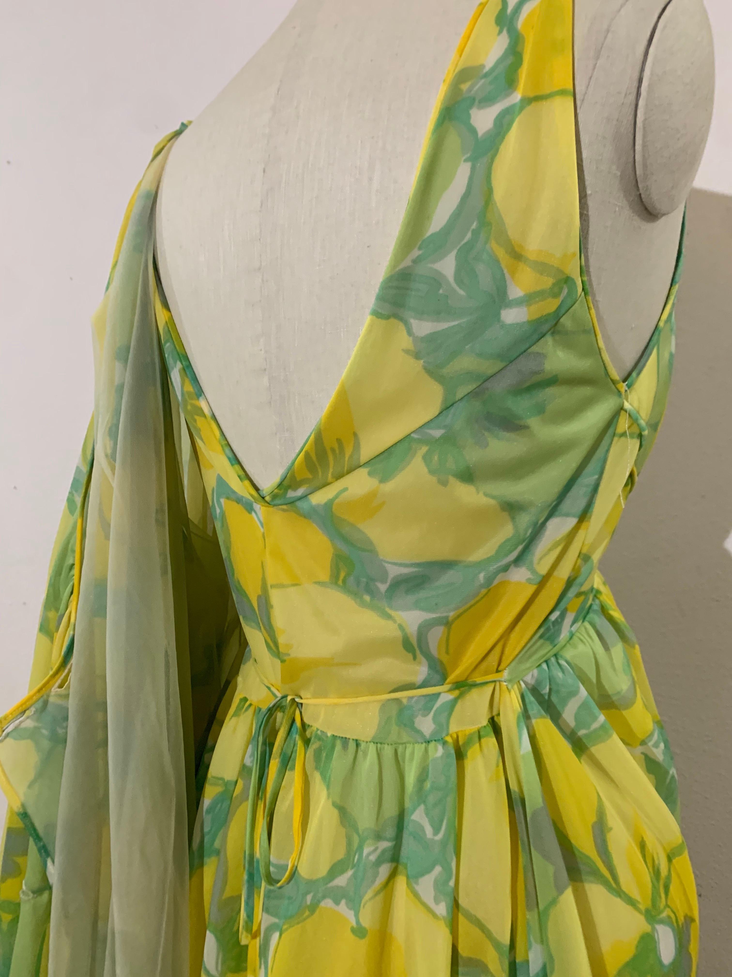 1960s Nylon Floral 2-Piece Nightgown & Robe Ensemble in Lime and Aqua For Sale 5
