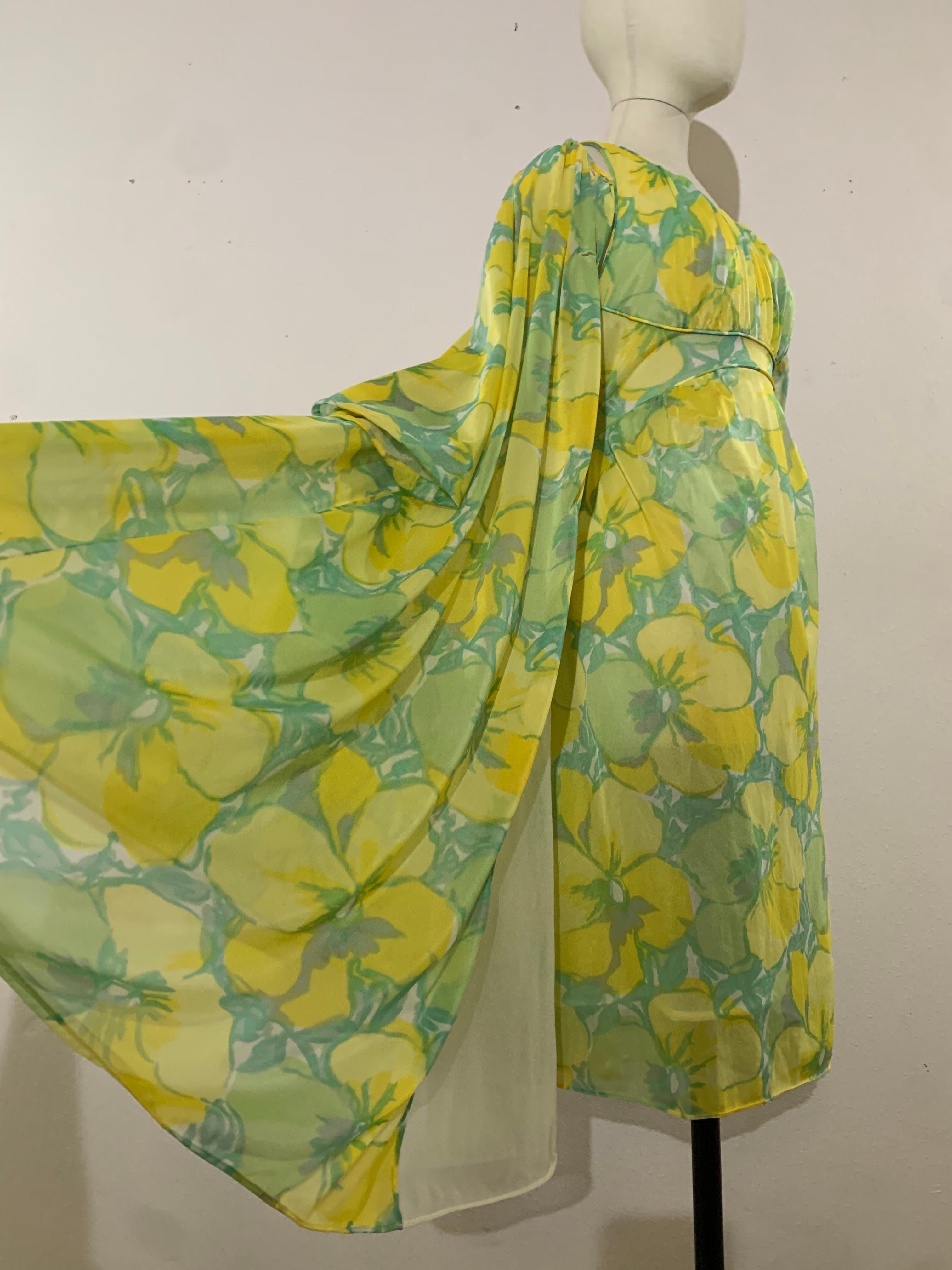 1960s Nylon Floral 2-Piece Nightgown & Robe Ensemble in Lime and Aqua For Sale 4
