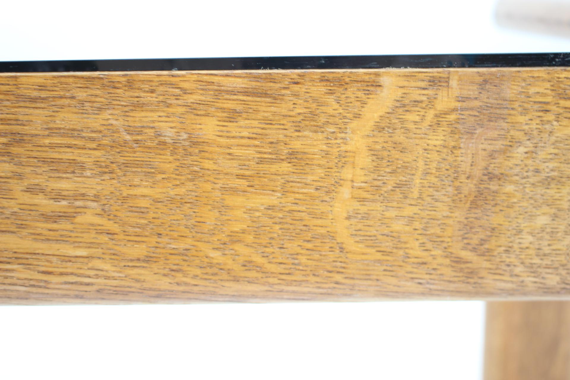 Table basse en chêne et verre des années 1960, Finlande Bon état - En vente à Praha, CZ