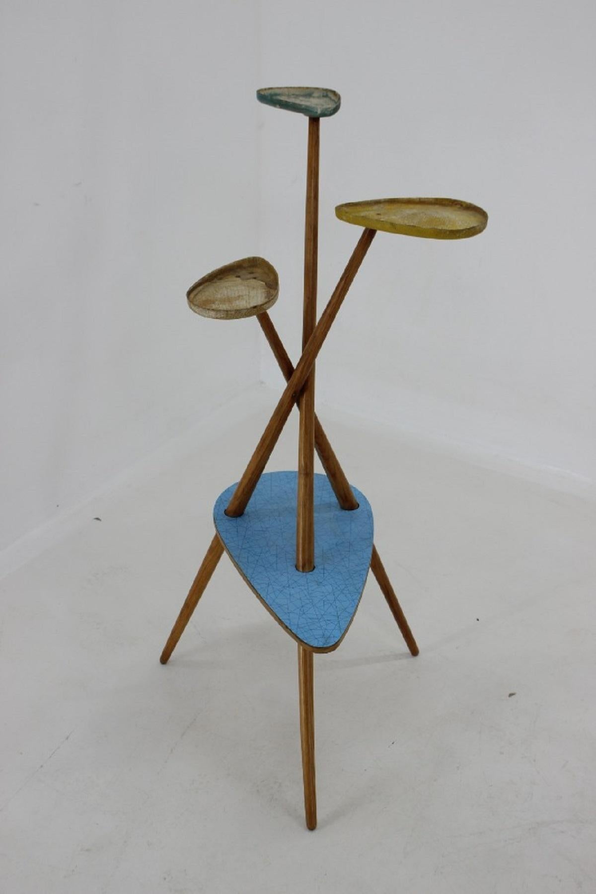 Mid-20th Century 1960s Oak and Umakart Plant Stand, Czechoslovakia For Sale