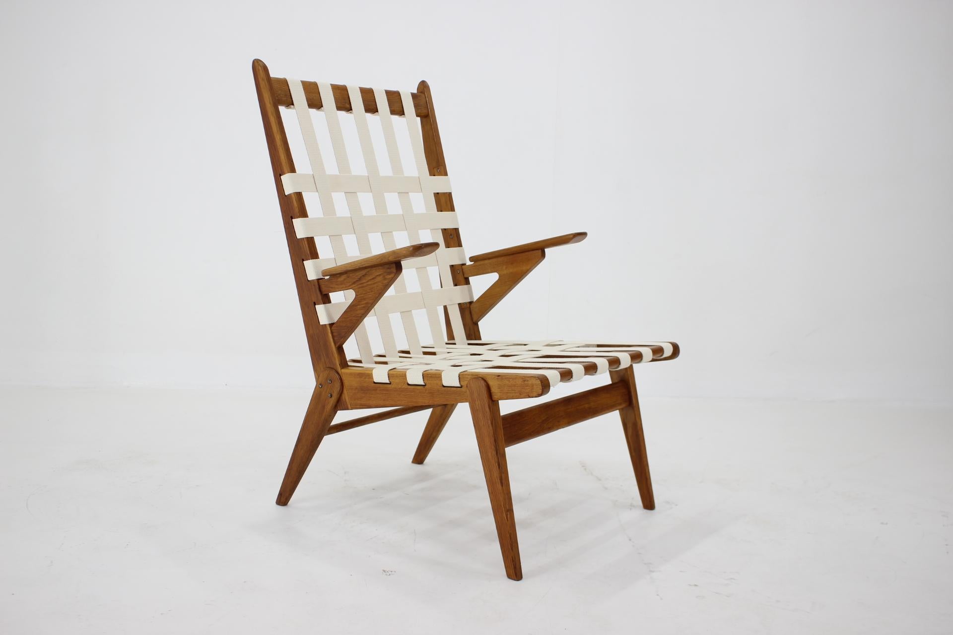 - Rare model 
- New cotton strips 
- Refurbished
- Height of seat 38 cm.
