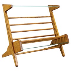 Estantería / soporte para libros de roble de los años 60 por  ULUV, Checoslovaquia