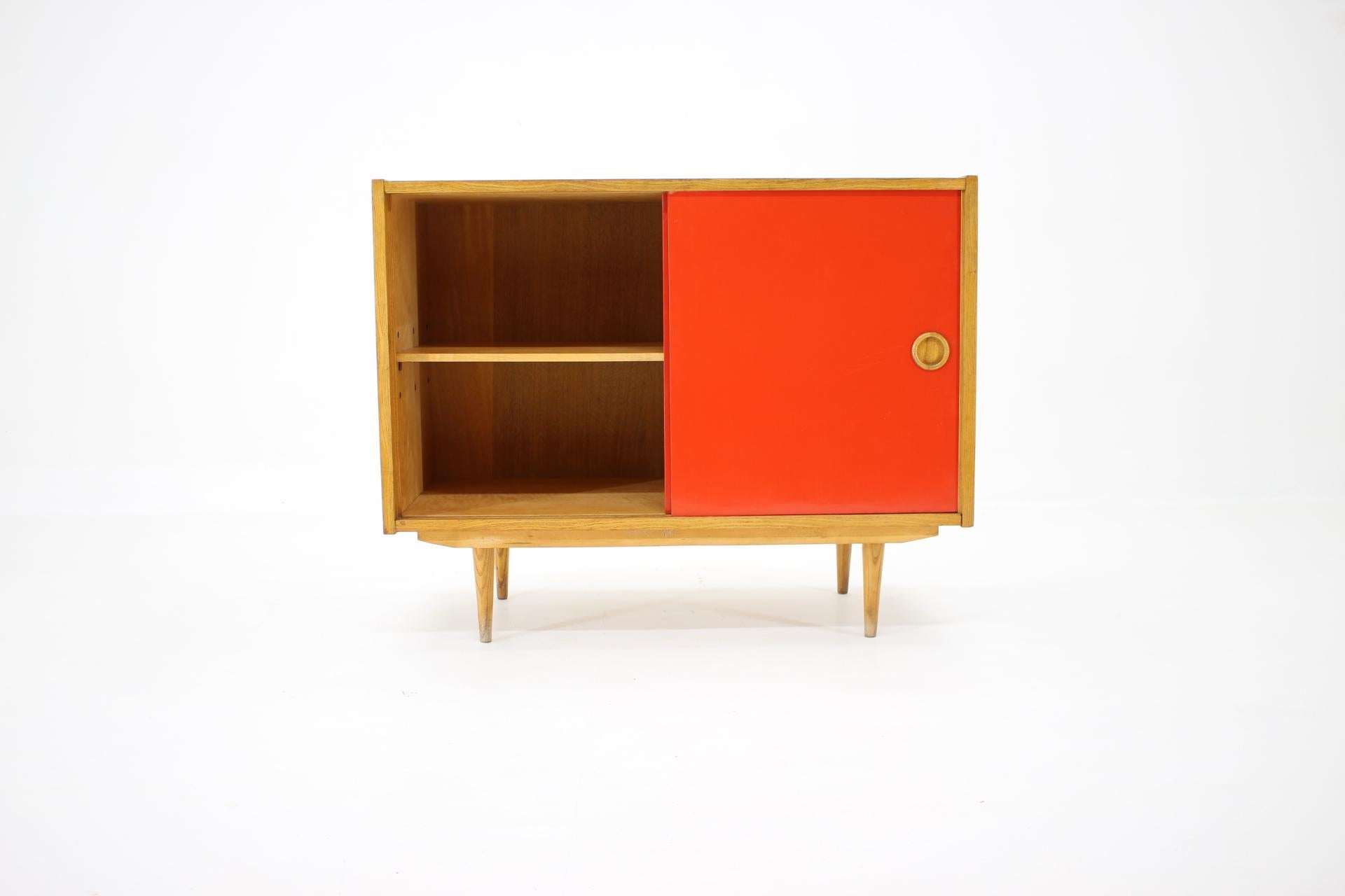 Mid-Century Modern 1960s Oak Cabinet, Czechoslovakia