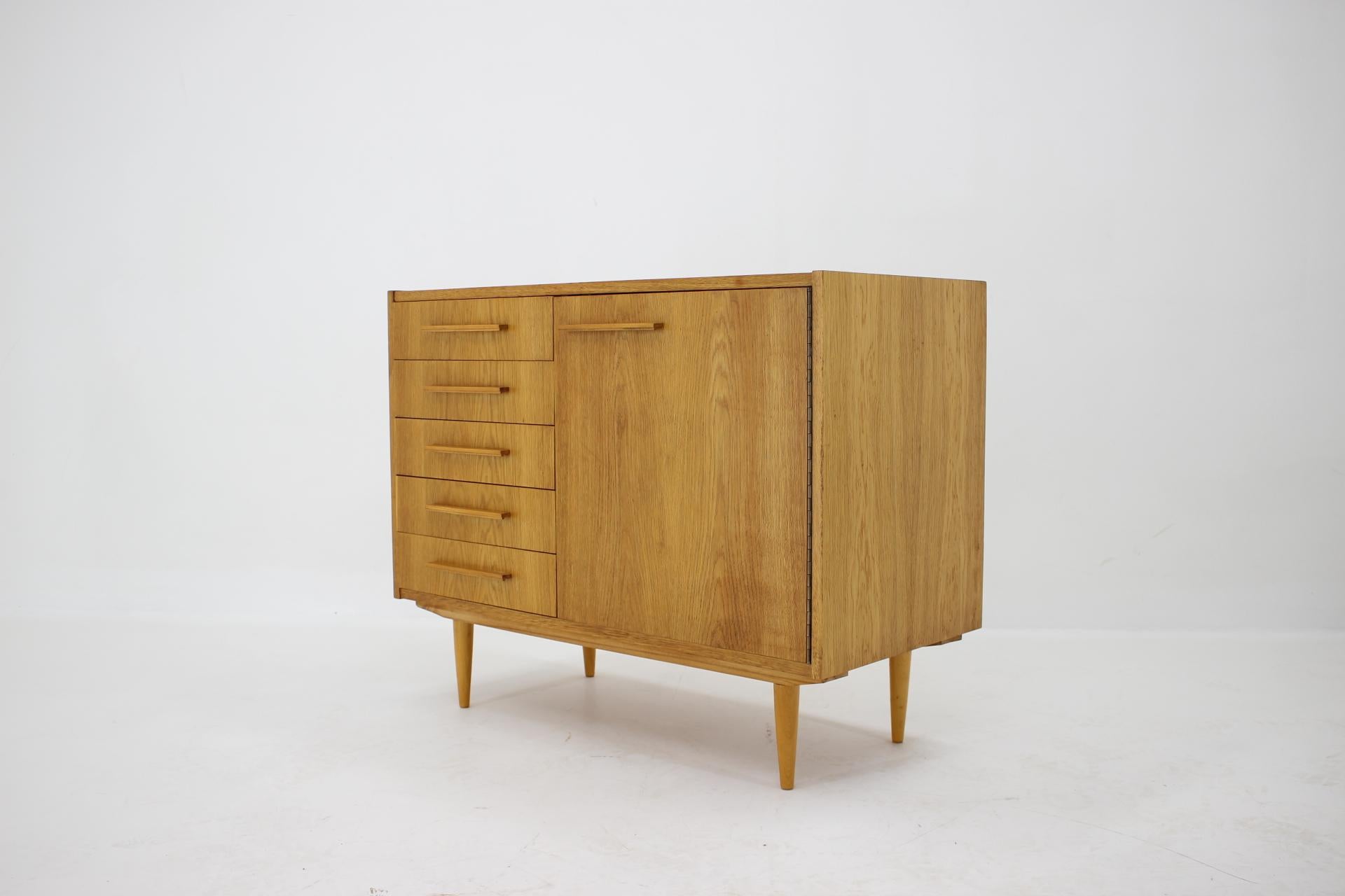 1960s Oak Cabinet, Czechoslovakia For Sale 2