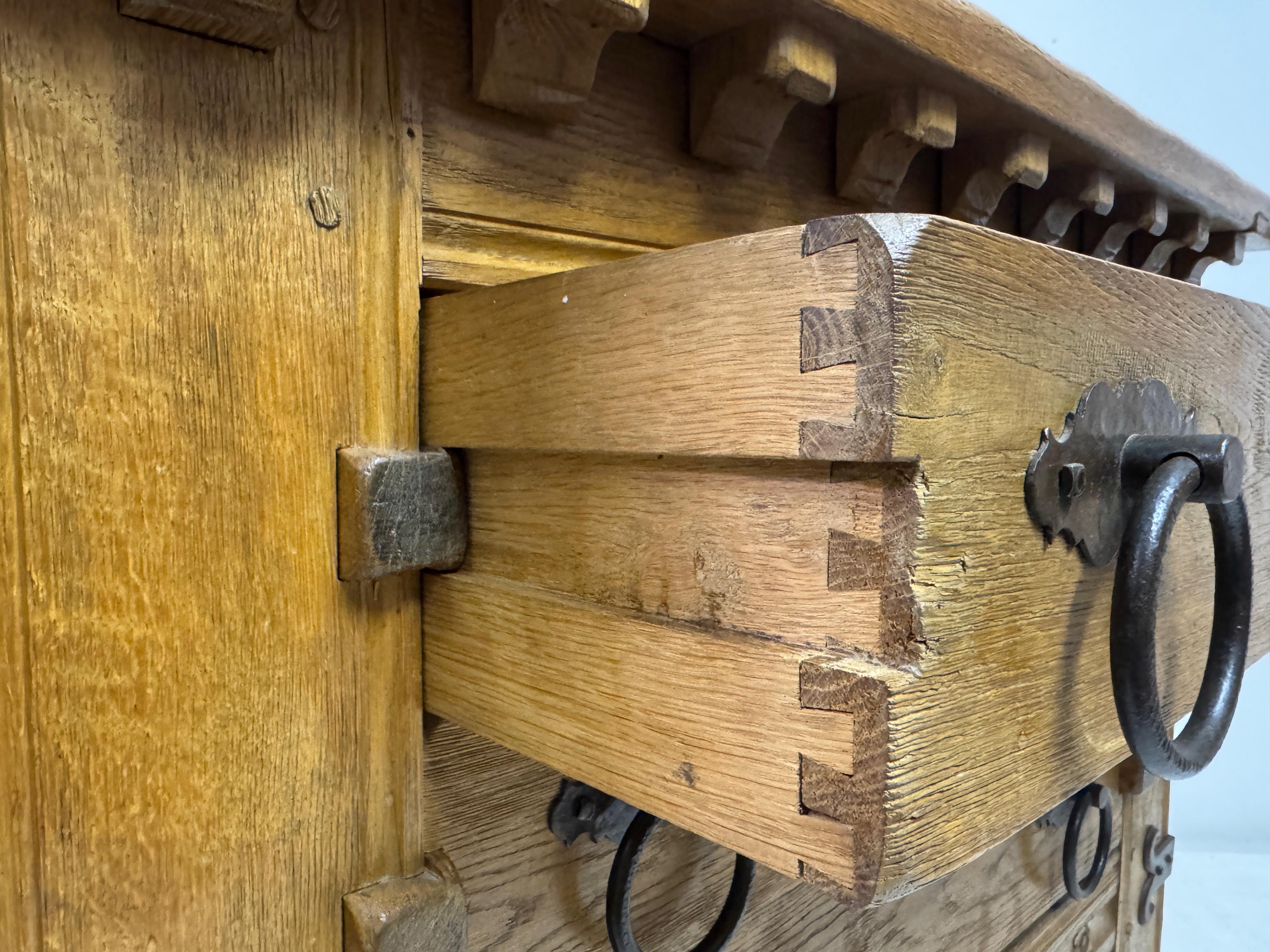 1960s Oak Chest of Drawers with Decorative Ironwork For Sale 13