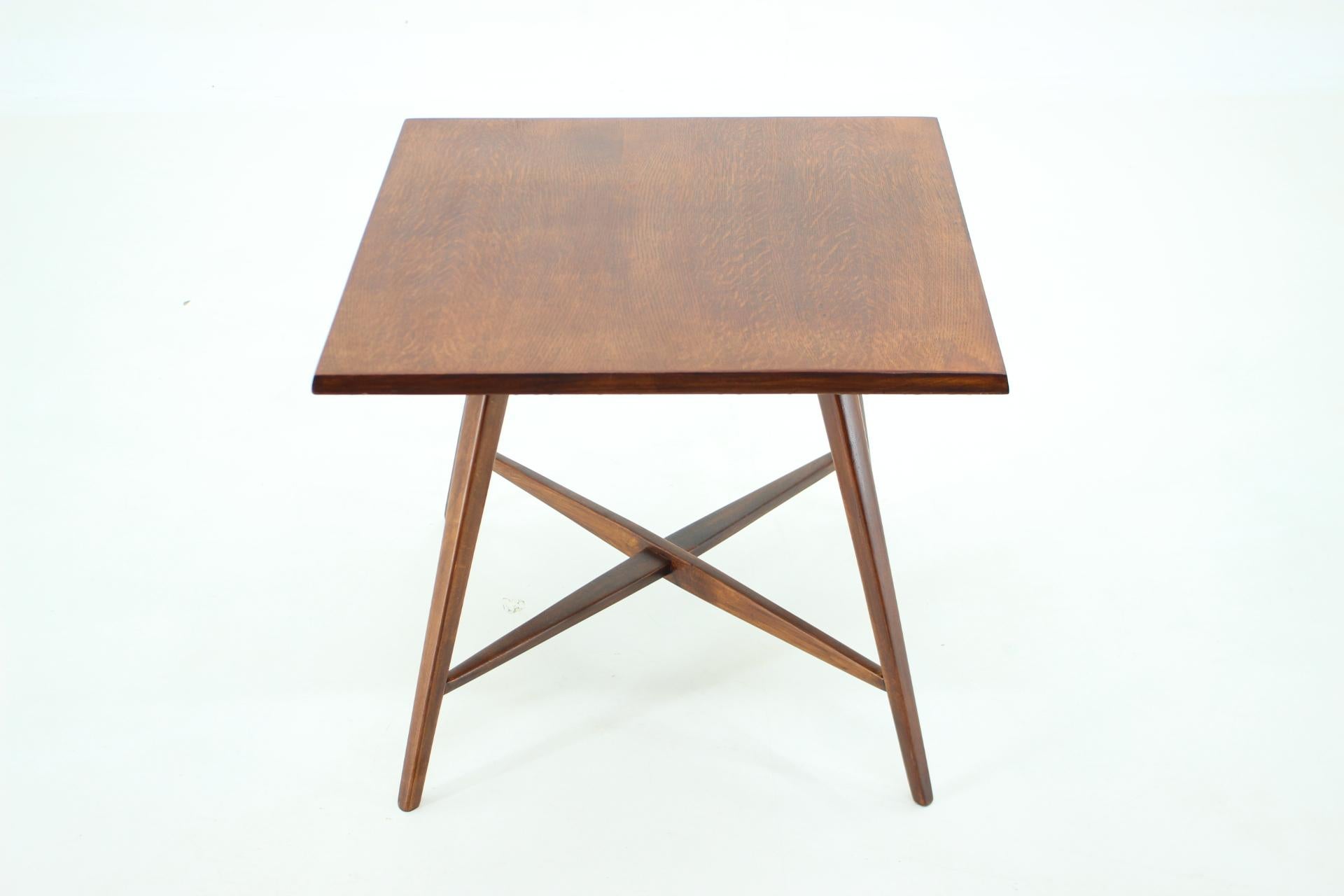 Mid-Century Modern 1960s Oak Coffee Table, Czechoslovakia For Sale