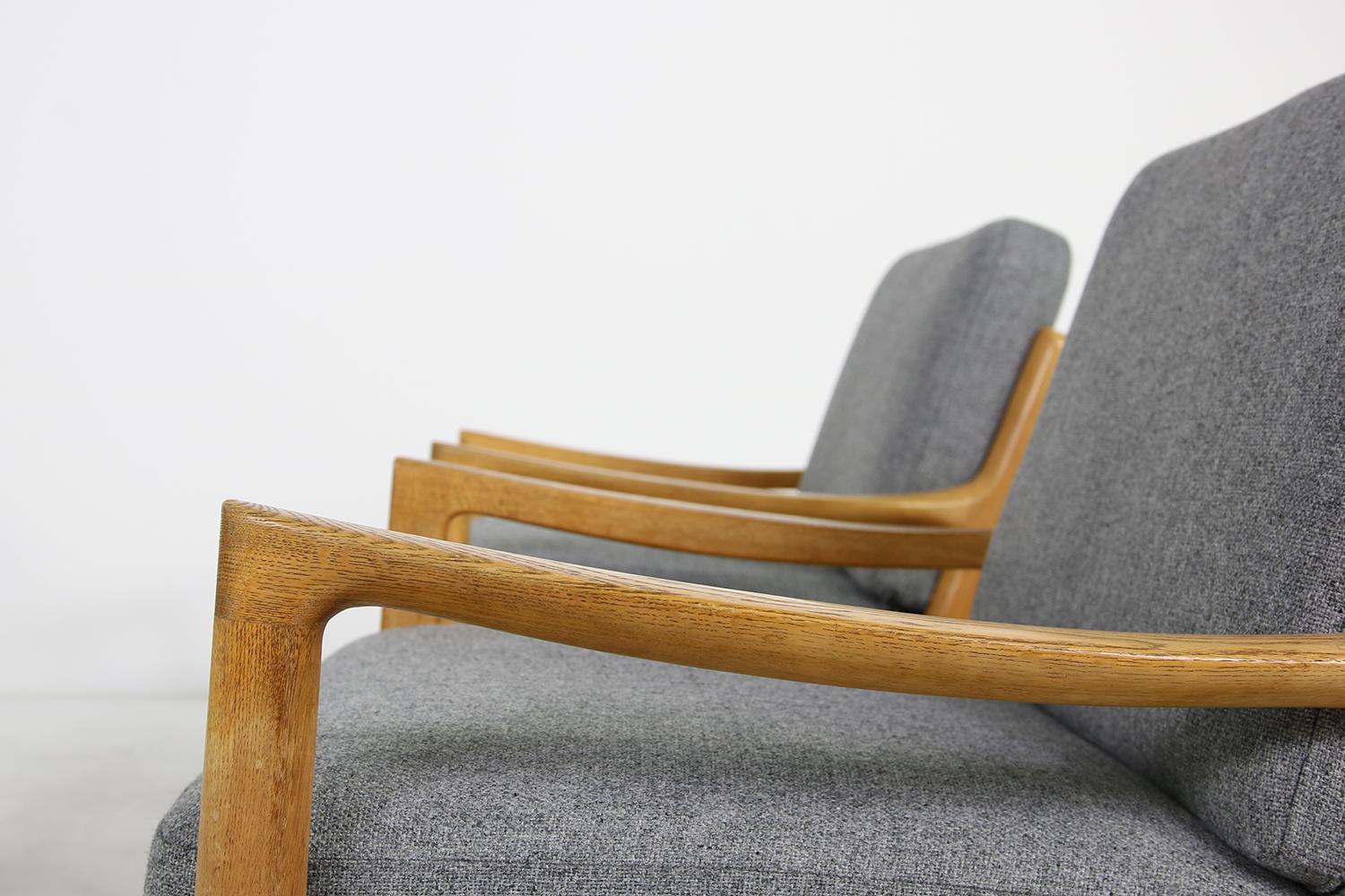 Mid-20th Century 1960s Oak Living Room Set Sofa & Two Lounge Chairs Ole Wanscher, Danish Modern For Sale
