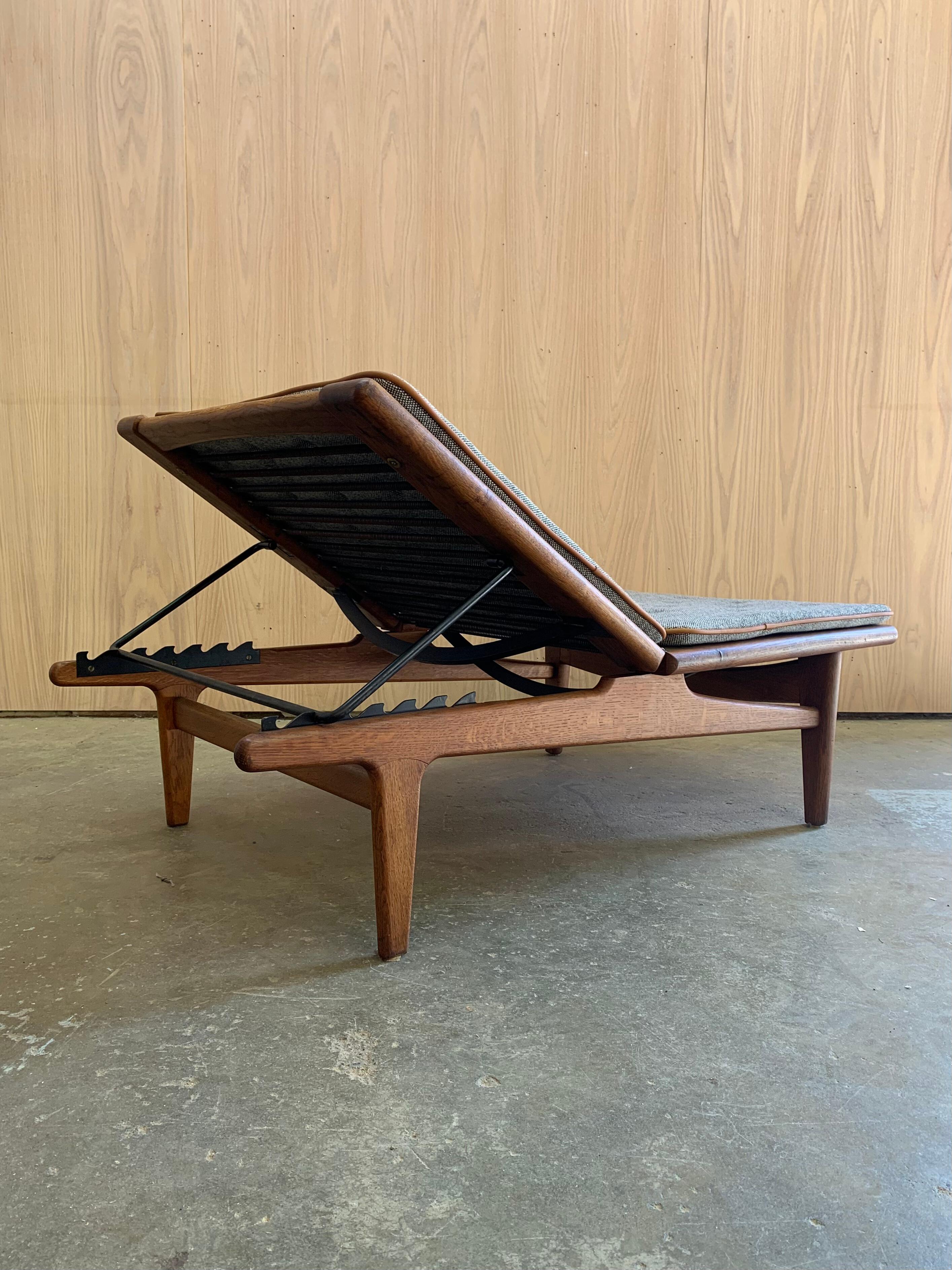 Chaise longue et pouf en Oak des années 1960  Daybed Model No No 1 by Hans Wegner for Getama en vente 10