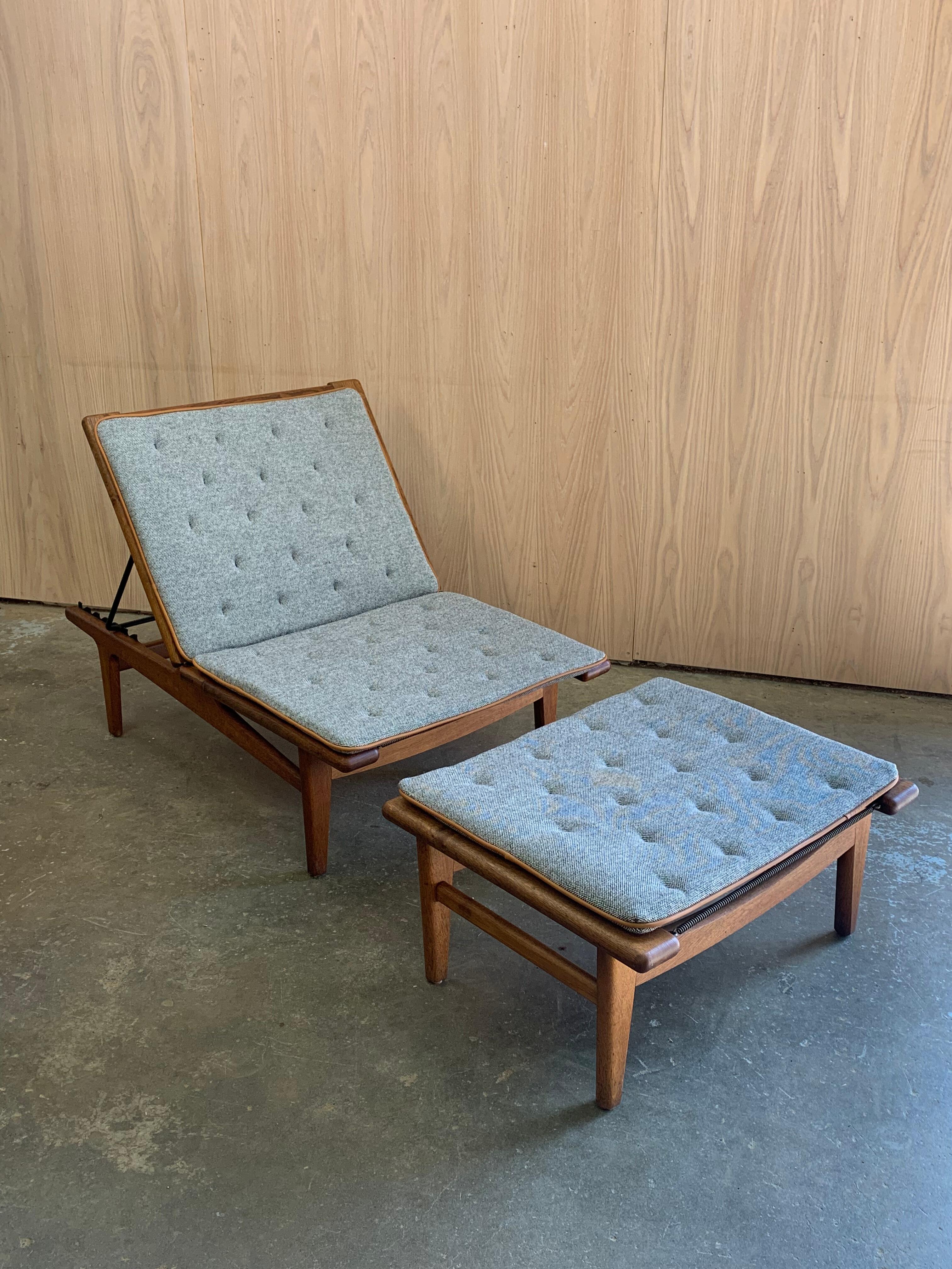 Chaise longue et pouf en Oak des années 1960  Daybed Model No No 1 by Hans Wegner for Getama en vente 1