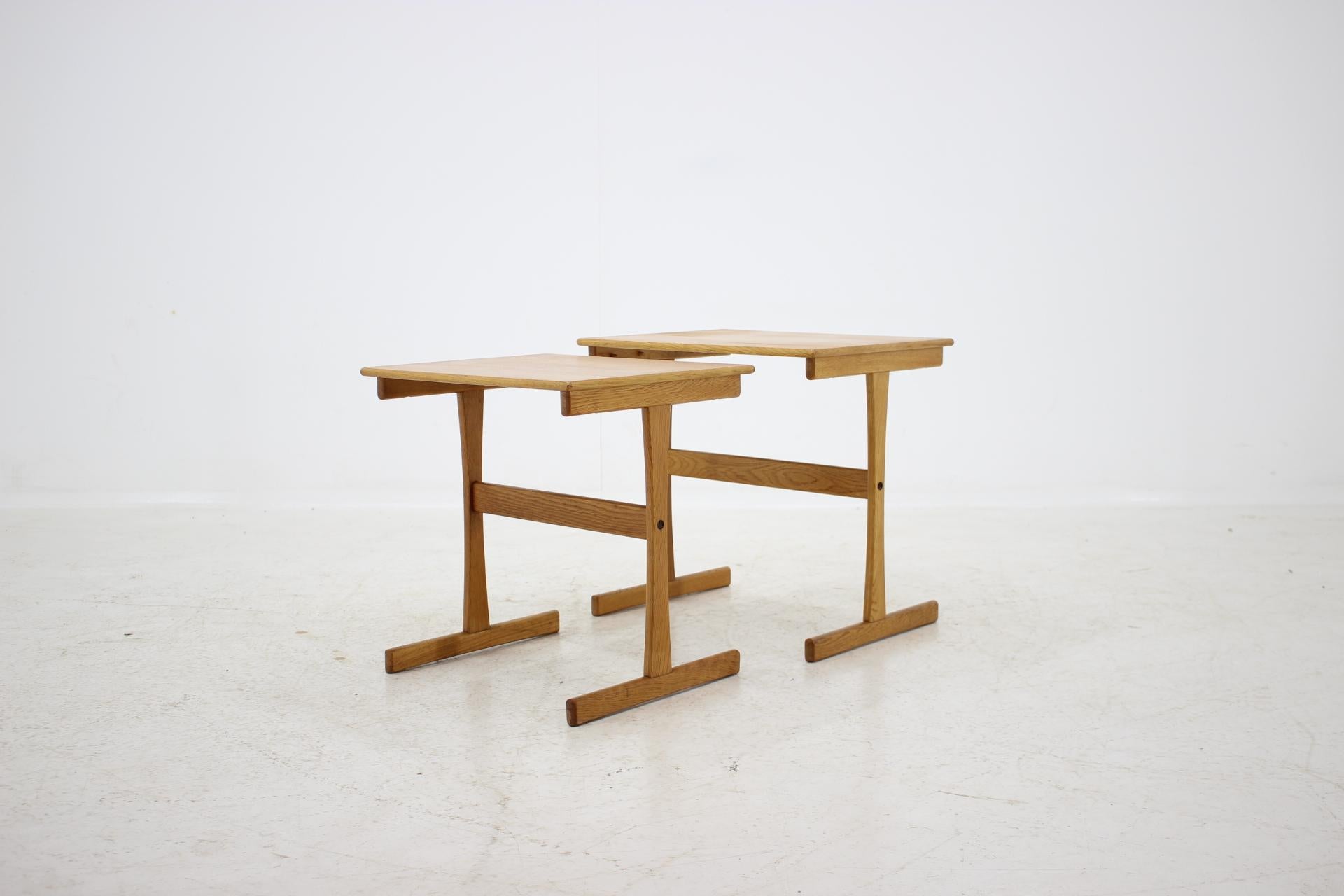 Mid-Century Modern 1960s Oak Nesting Tables Denmark For Sale