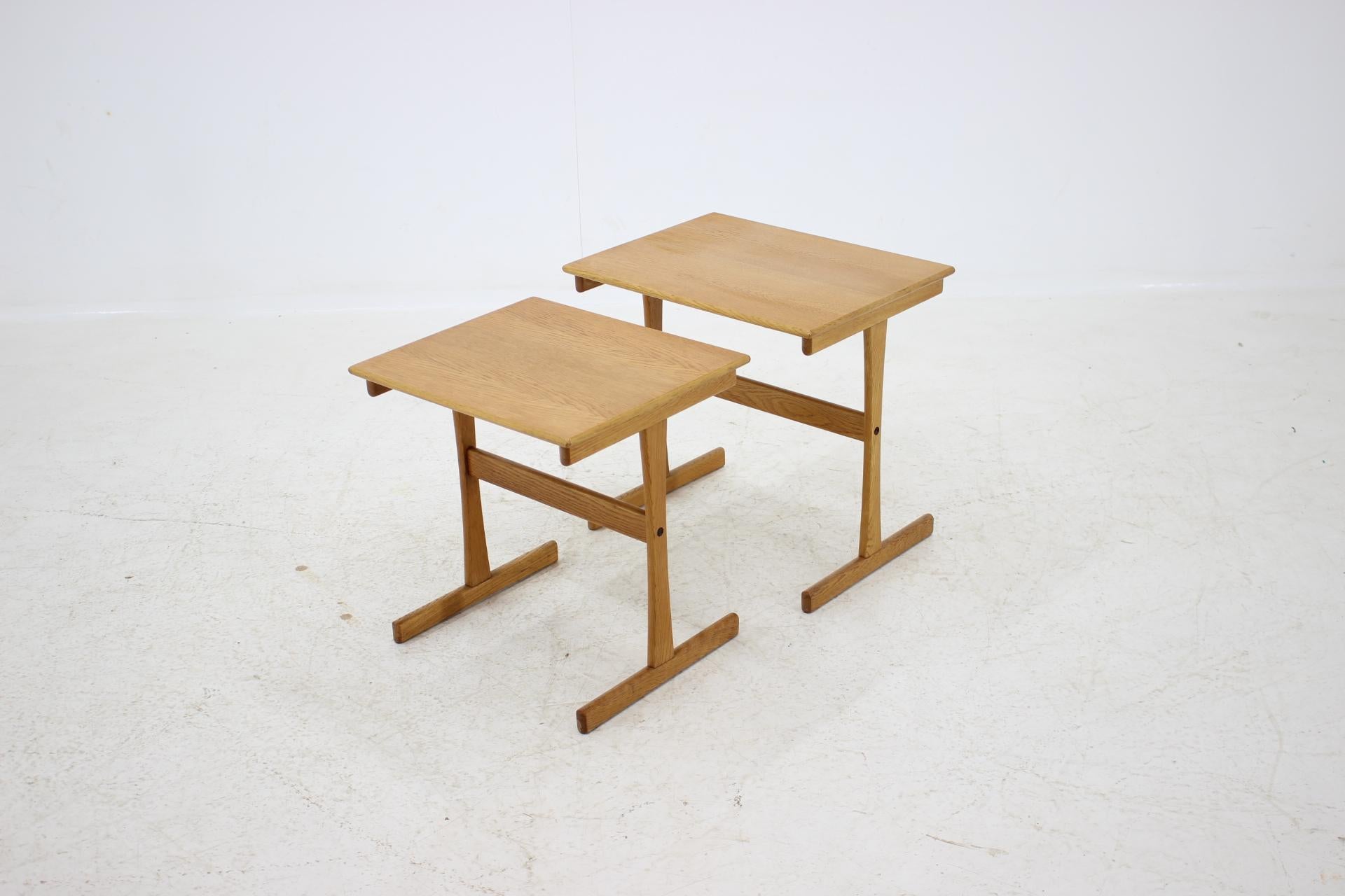 Danish 1960s Oak Nesting Tables Denmark For Sale