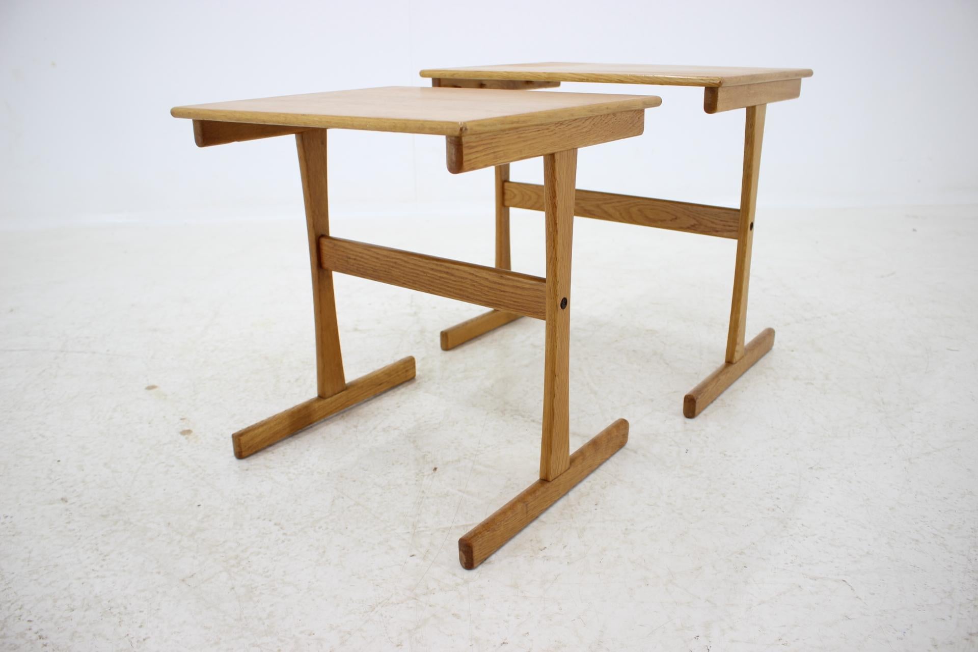 1960s Oak Nesting Tables Denmark In Good Condition For Sale In Praha, CZ