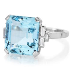 1960s Ocean 9.71 carats Blue Aquamarine Diamond Platinum Cocktail Ring