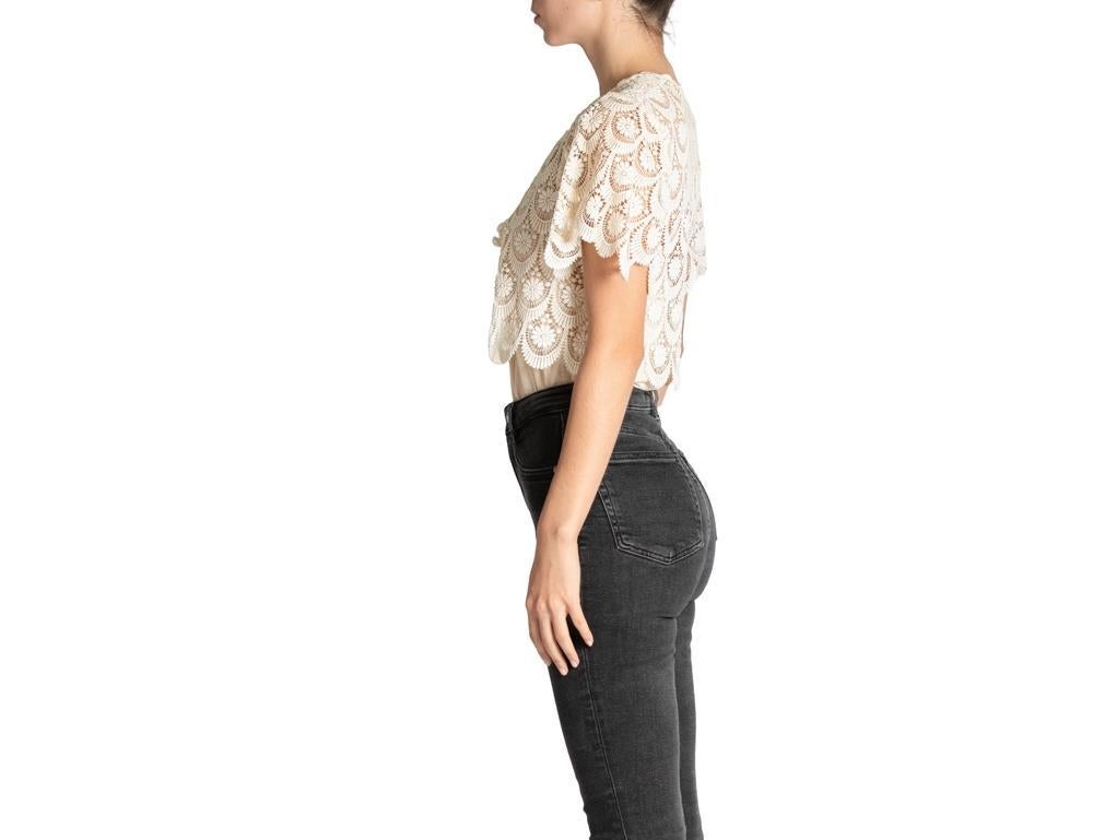 1960S Off White Cotton Lace Crop Top In Excellent Condition For Sale In New York, NY