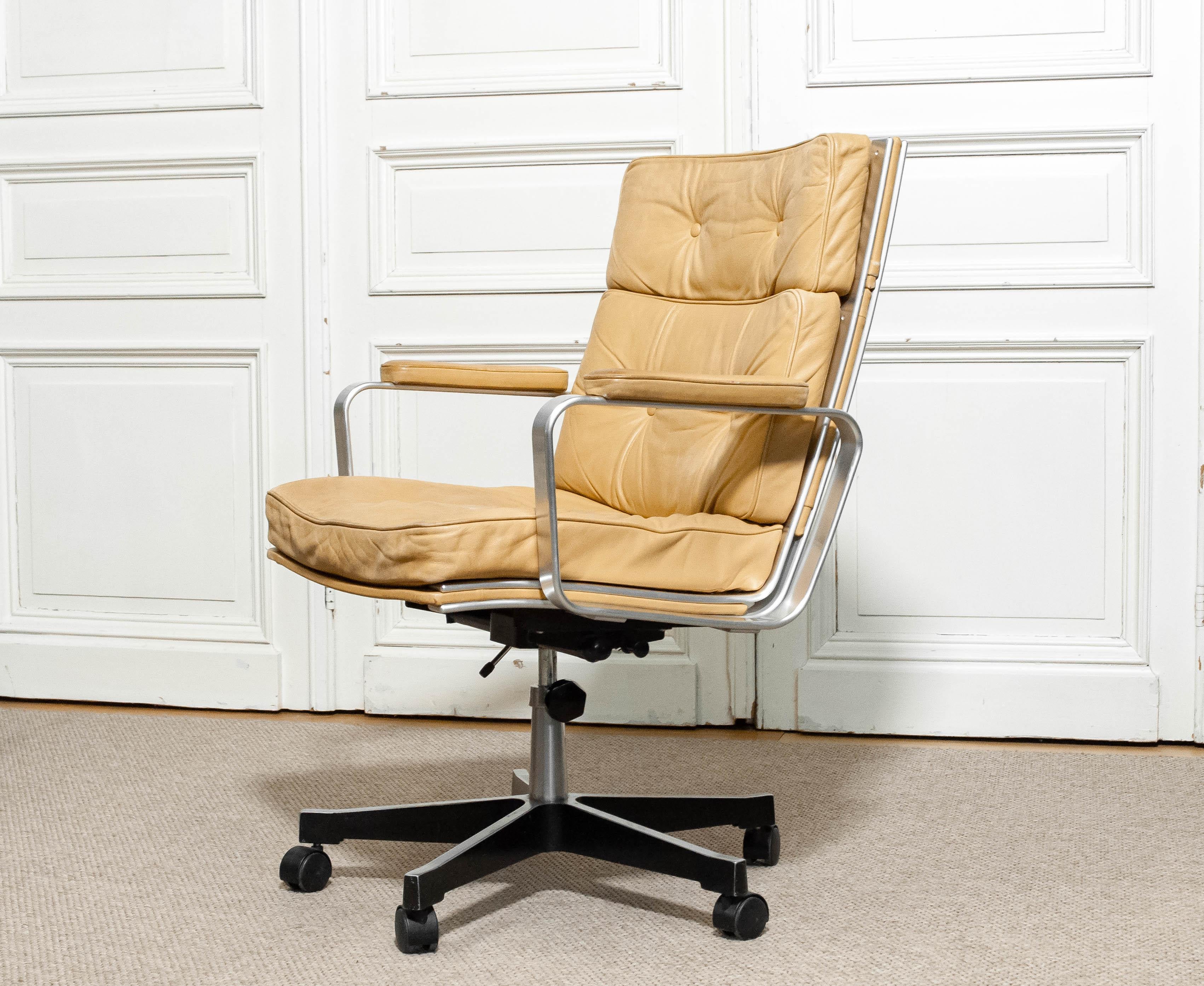 1960s, Office Chair by Karl-Erik Ekselius for JOC Möbel, Vetlanda, Sweden In Good Condition For Sale In Silvolde, Gelderland