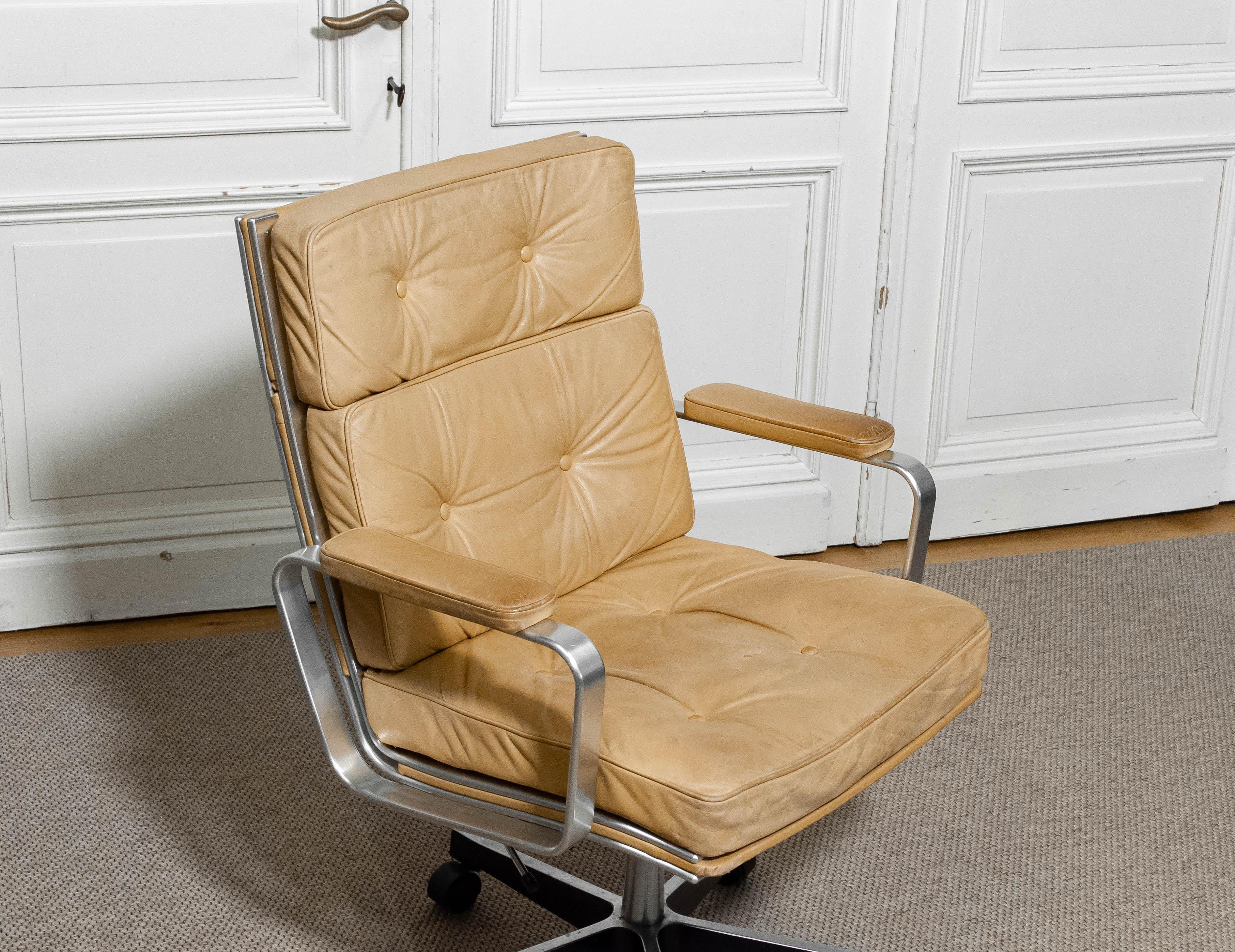 1960s, Office Chair by Karl-Erik Ekselius for JOC Möbel, Vetlanda, Sweden For Sale 2
