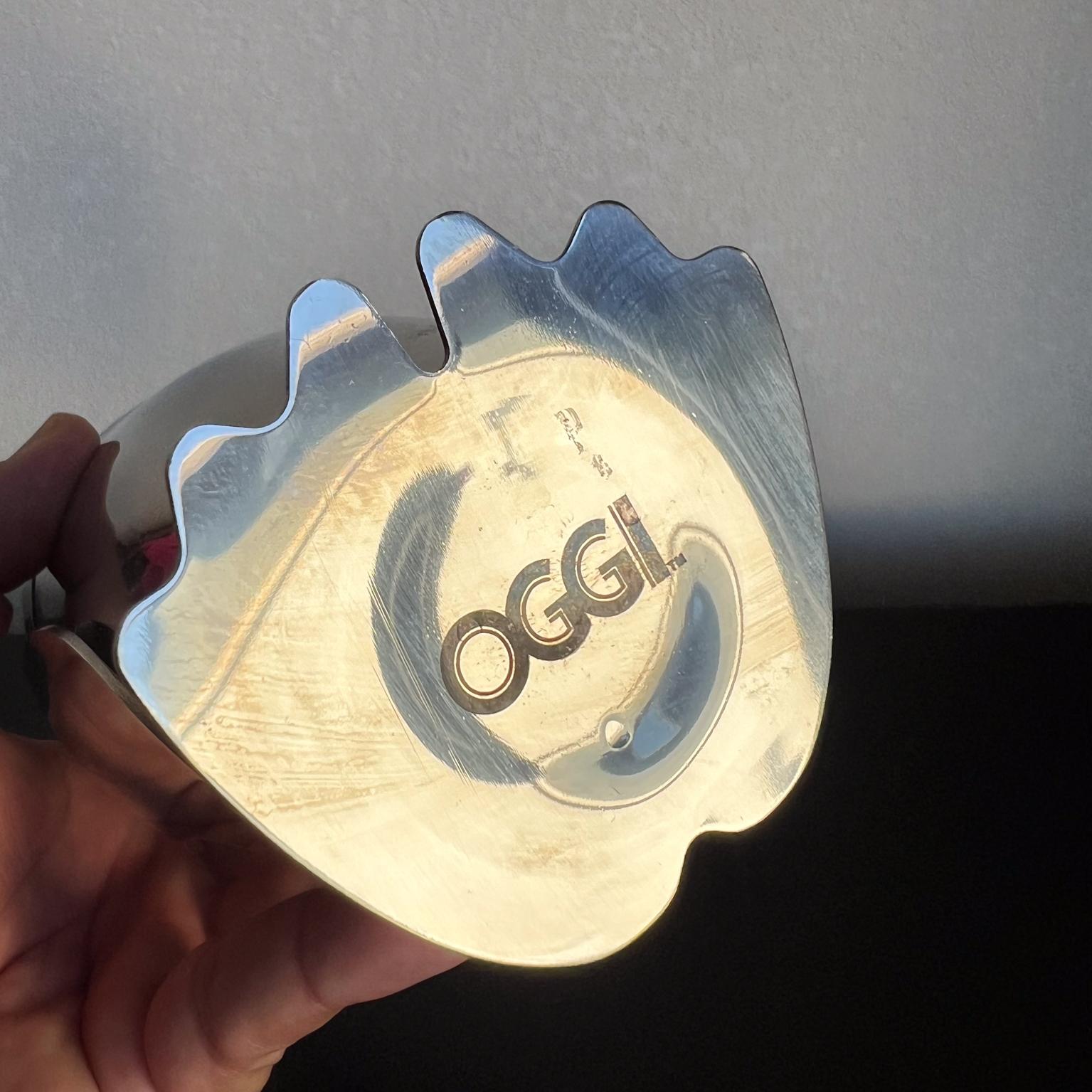 1960s Oggi Dapper Penguin Stainless Cocktail Shaker 2