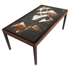 Mesa de centro Ole Bjorn Krüger de los años 60 con tapa de azulejos de palisandro totalmente restaurada