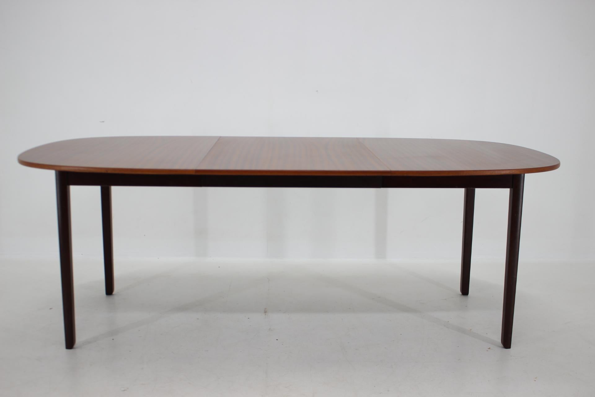 1960s Ole Wanscher Extendable Mahogany Dining Table by P. Jeppesen For Sale 4