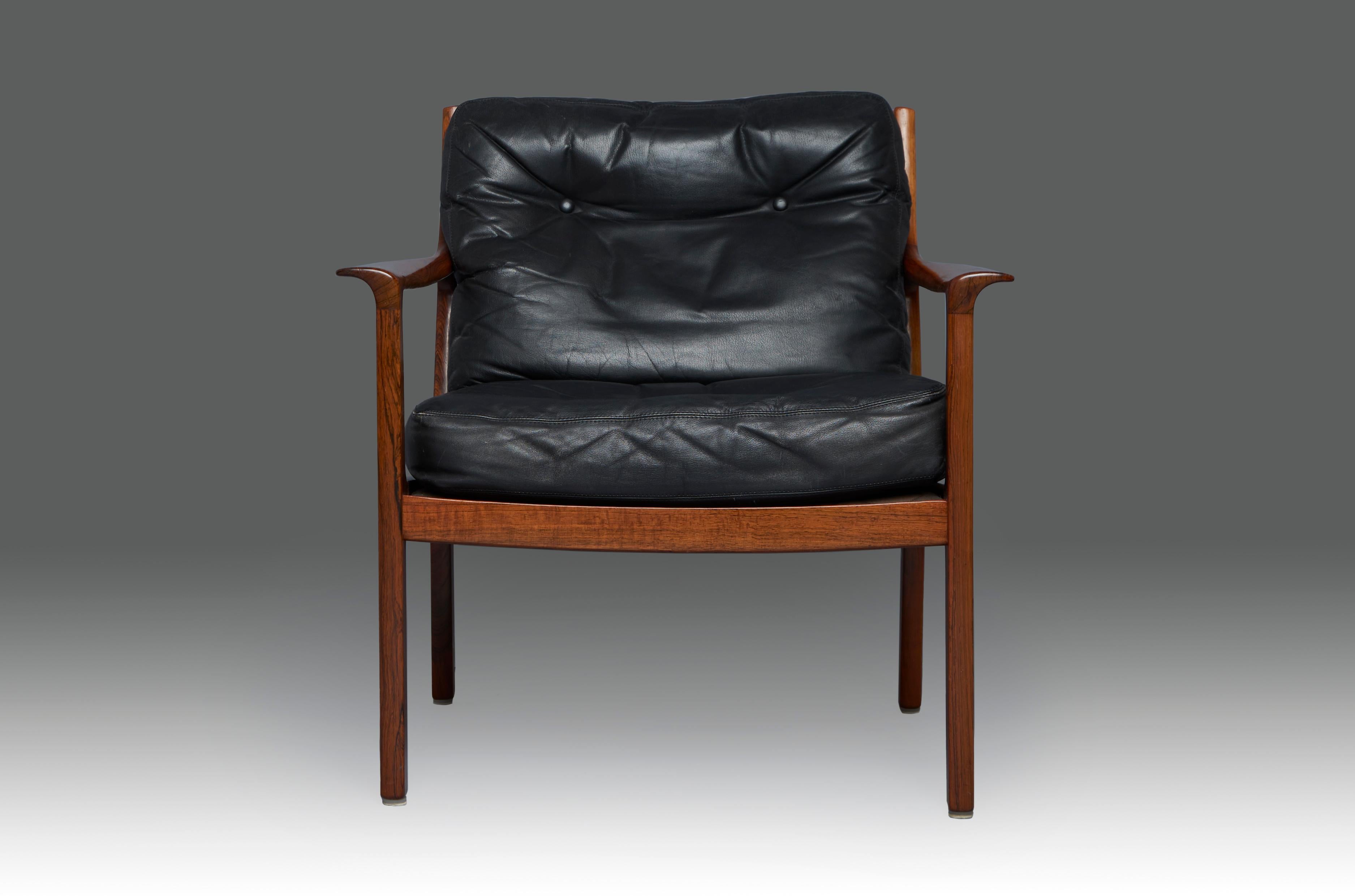 Mid-20th Century 1960'S Ole Wanscher Pair of Easy Chairs in Leather and Rosewood