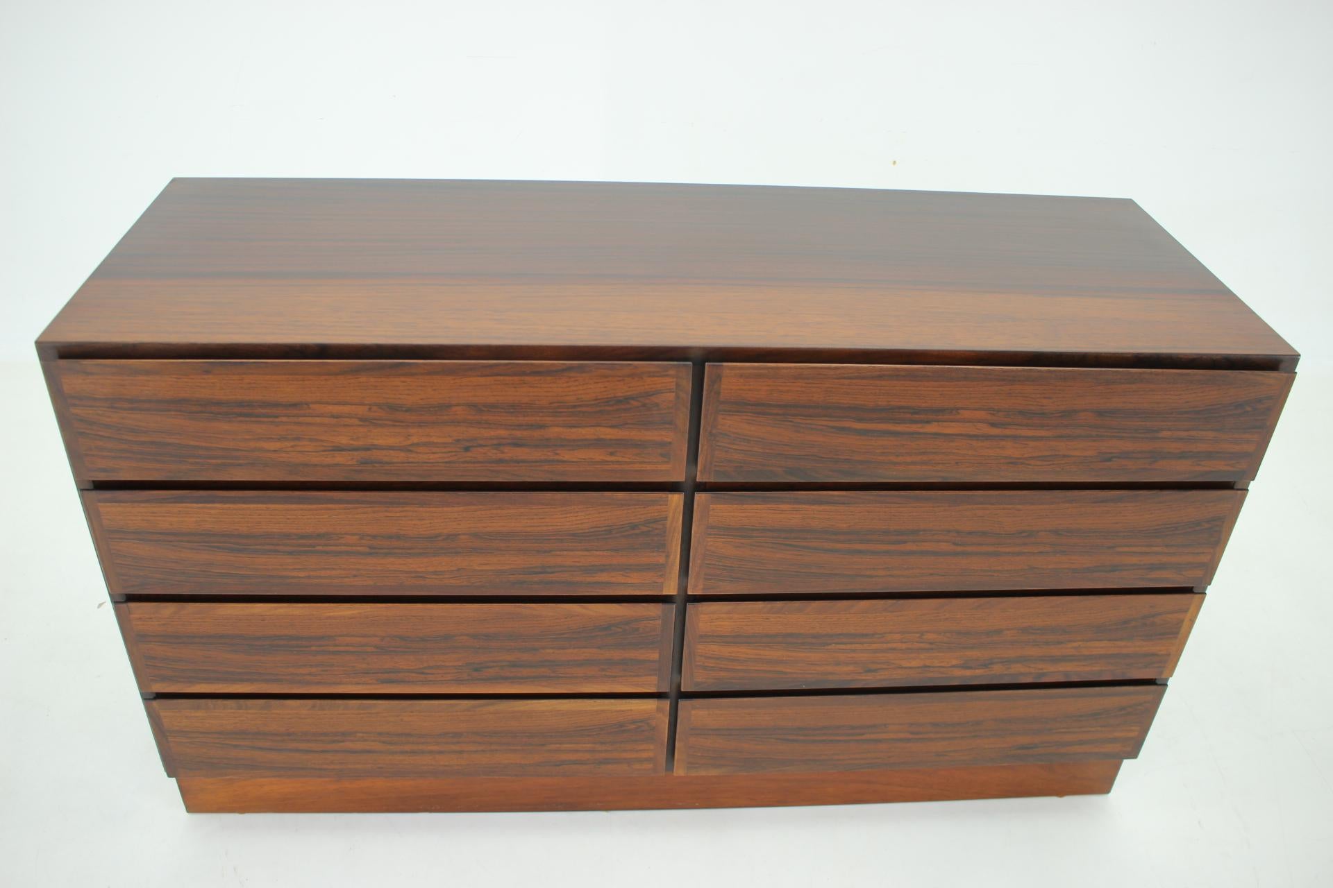 1960s Omann Jun Palisander Chest Of Drawers For Sale 7