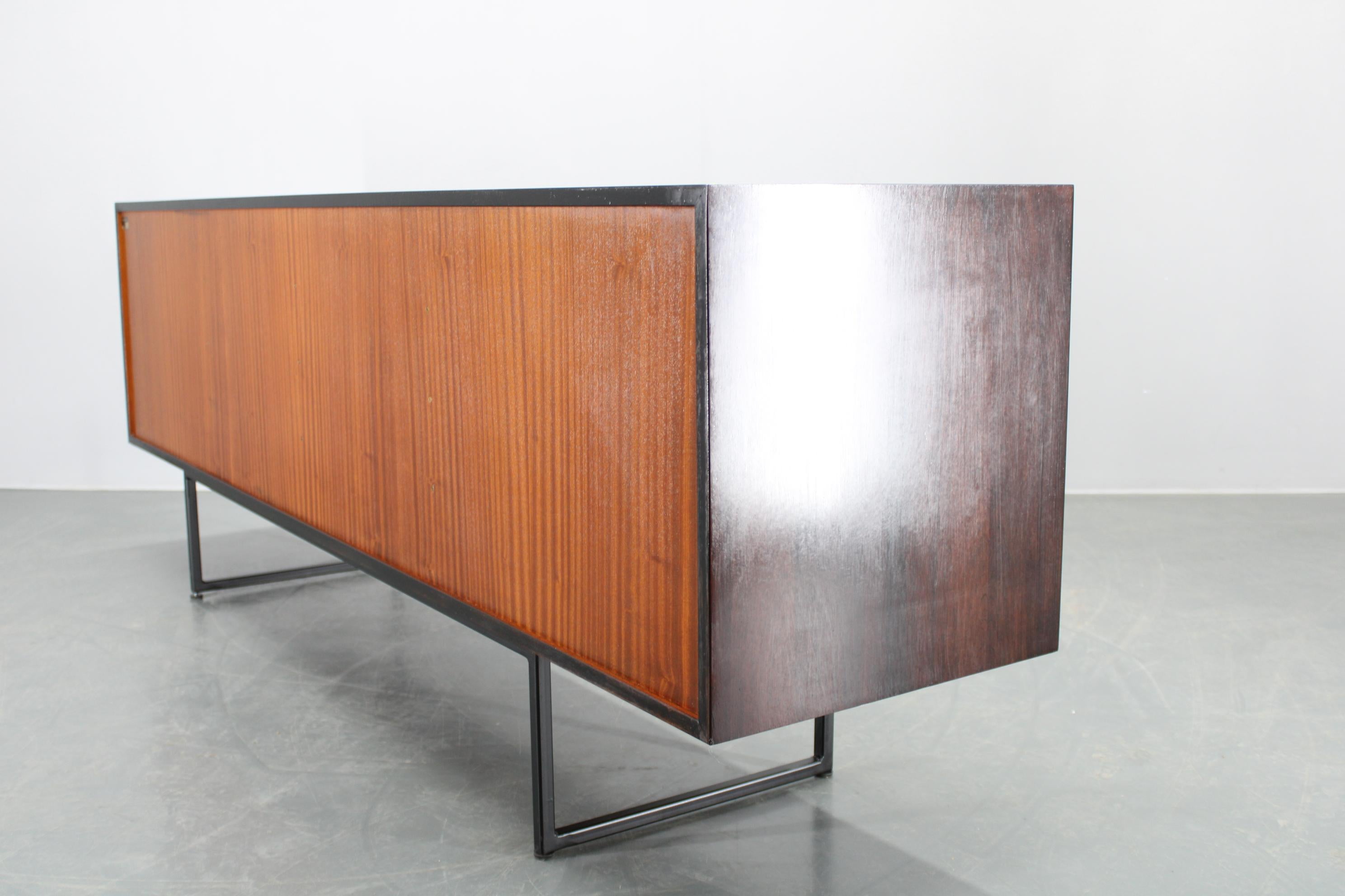 1960er Omann Jun Sideboard, Dänemark im Angebot 13