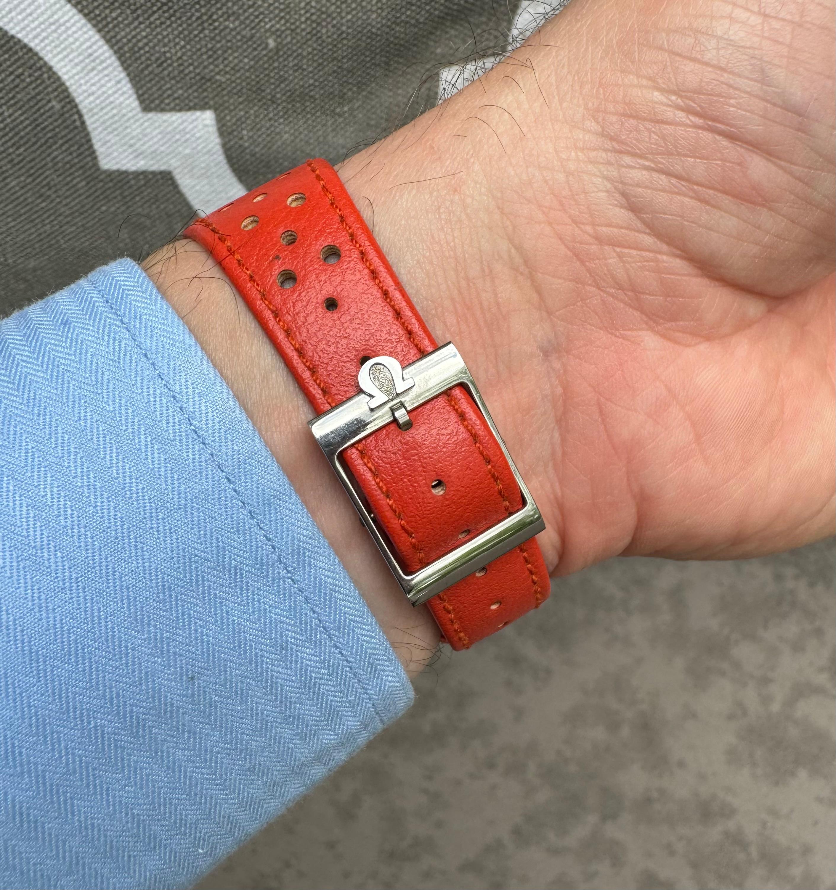 1960's OMEGA DYNAMIC Vintage Mens Cal. 565 Watch with Racing Dial - SS For Sale 5