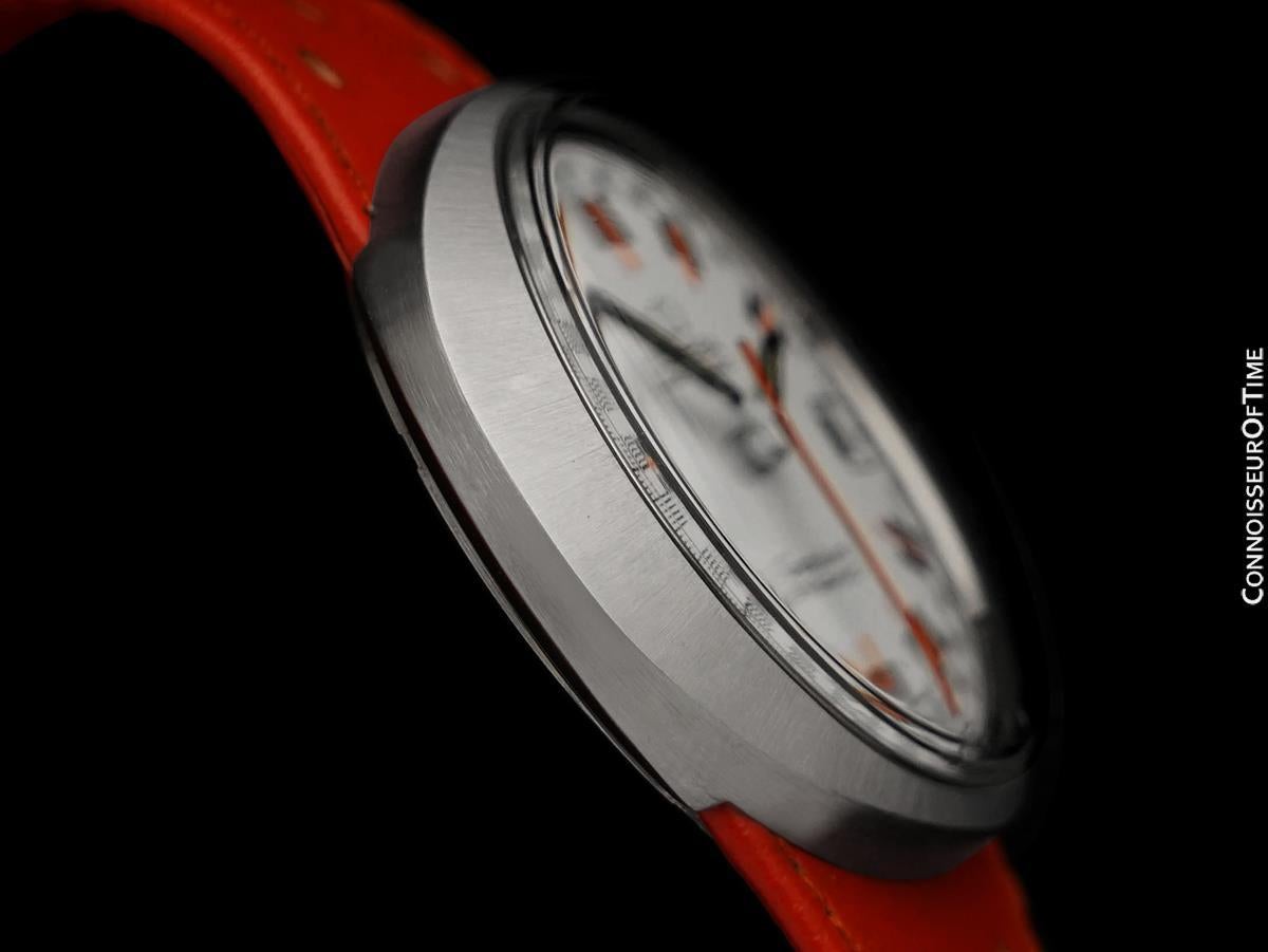1960's OMEGA DYNAMIC Vintage Mens Cal. 565 Watch with Racing Dial - Stainless St For Sale 2