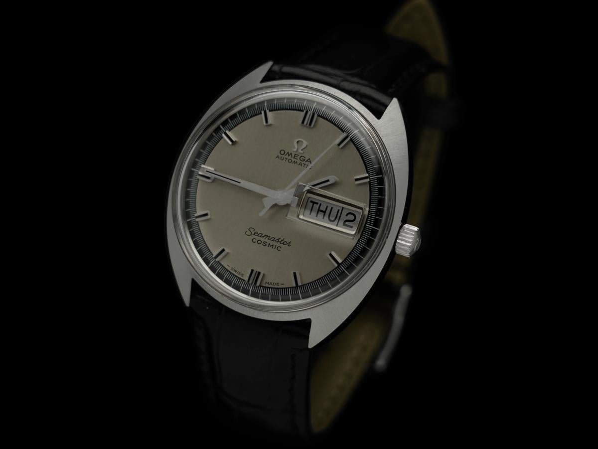 1960's Omega Seamaster Cosmic Vintage Herren Tag Datum Uhr - Edelstahl im Zustand „Hervorragend“ im Angebot in Suwanee, GA