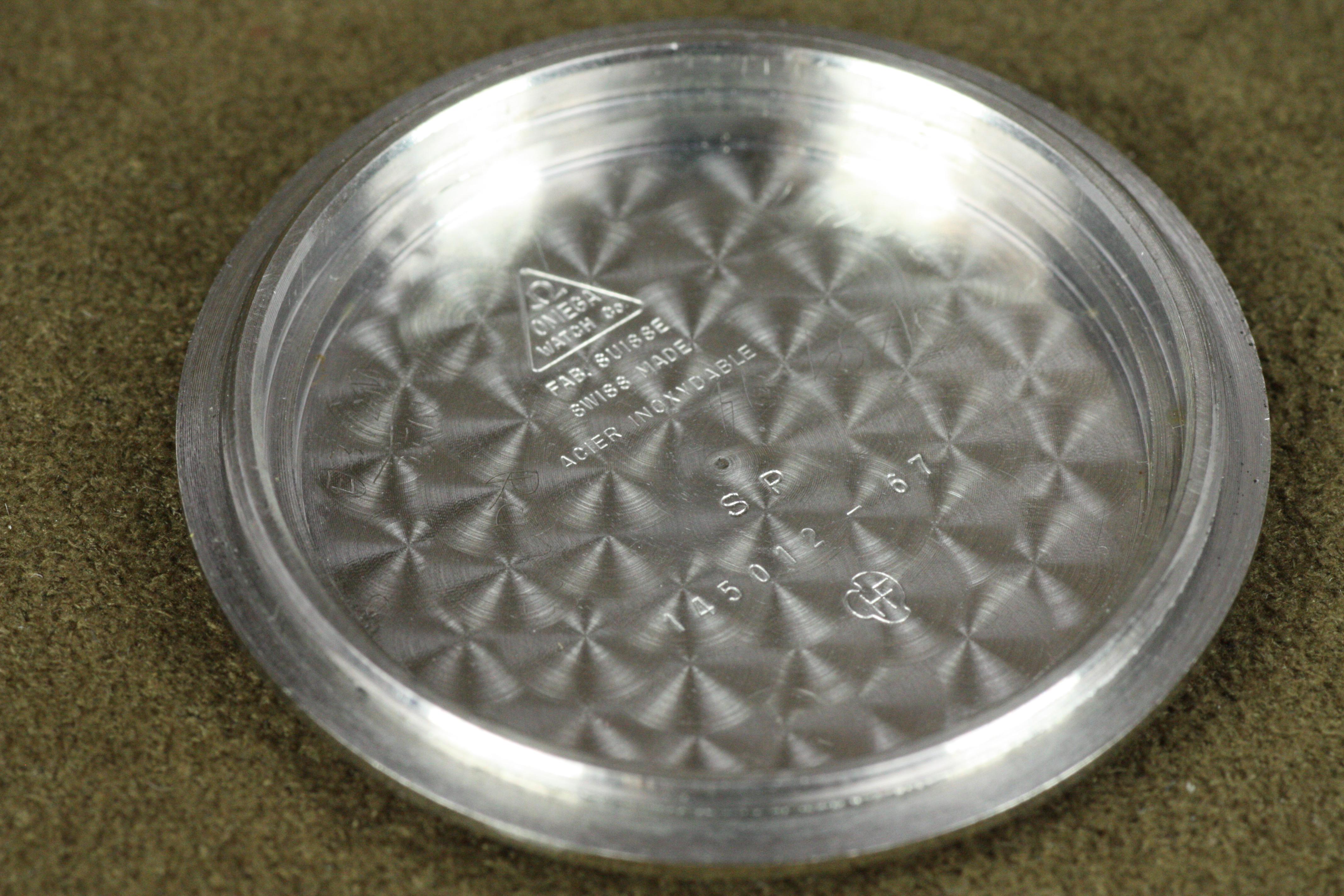 Reloj Lunar Omega Speedmaster Profesional de 1960 Primera Generación con Caballito de Mar en venta 10