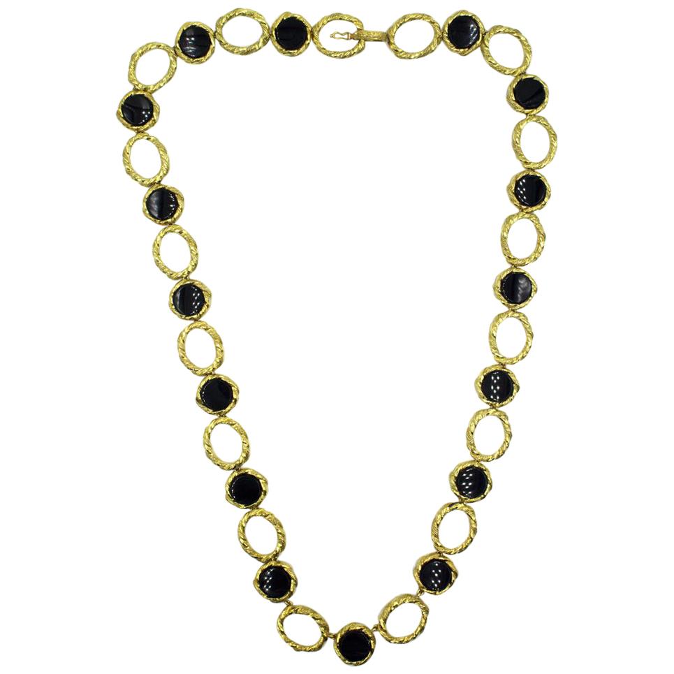 1960s Onyx 18 Karat Yellow Textured Gold Long Link Necklace Signed R. Stone