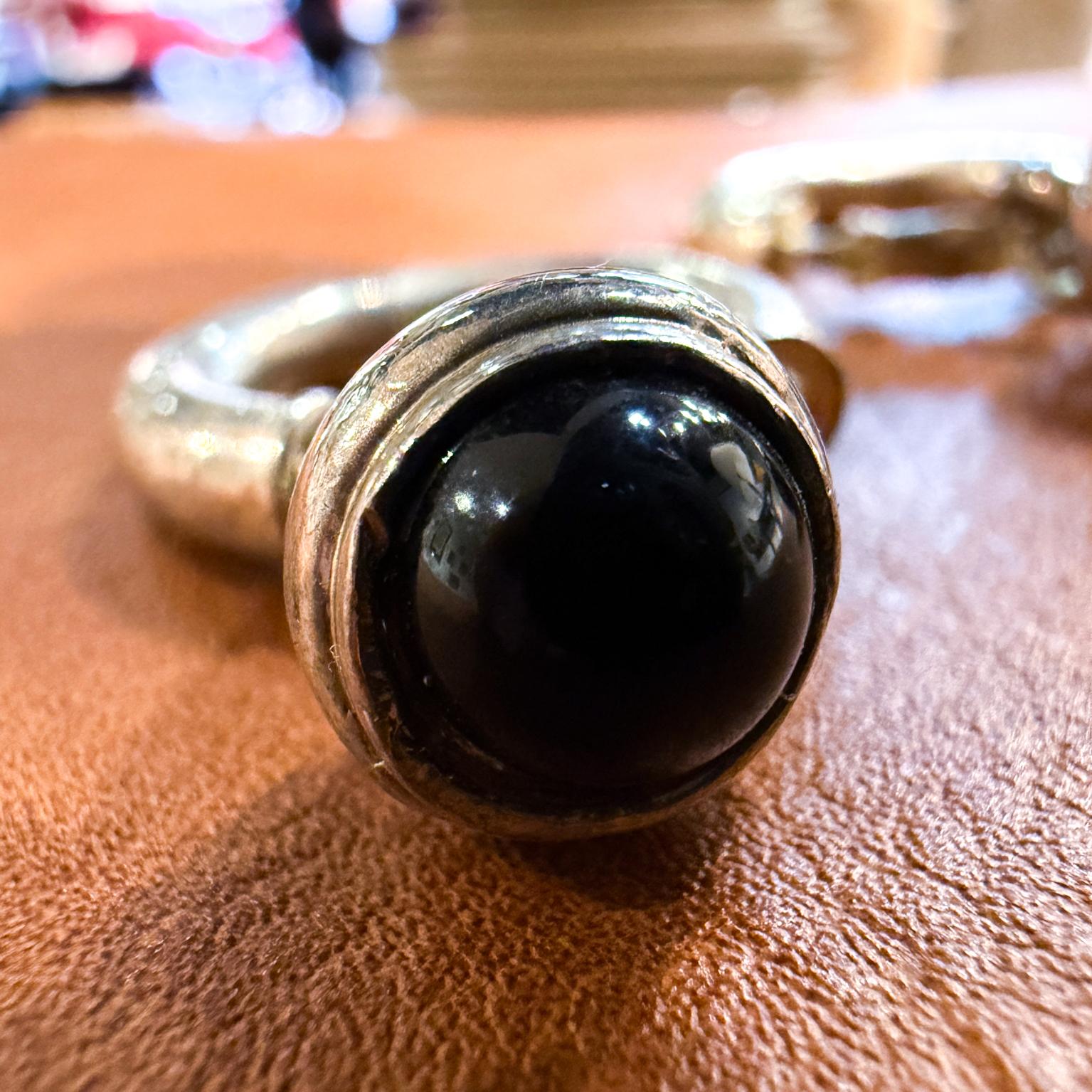 1960s Onyx Sterling Silver Hoop Earrings In Good Condition For Sale In Chula Vista, CA