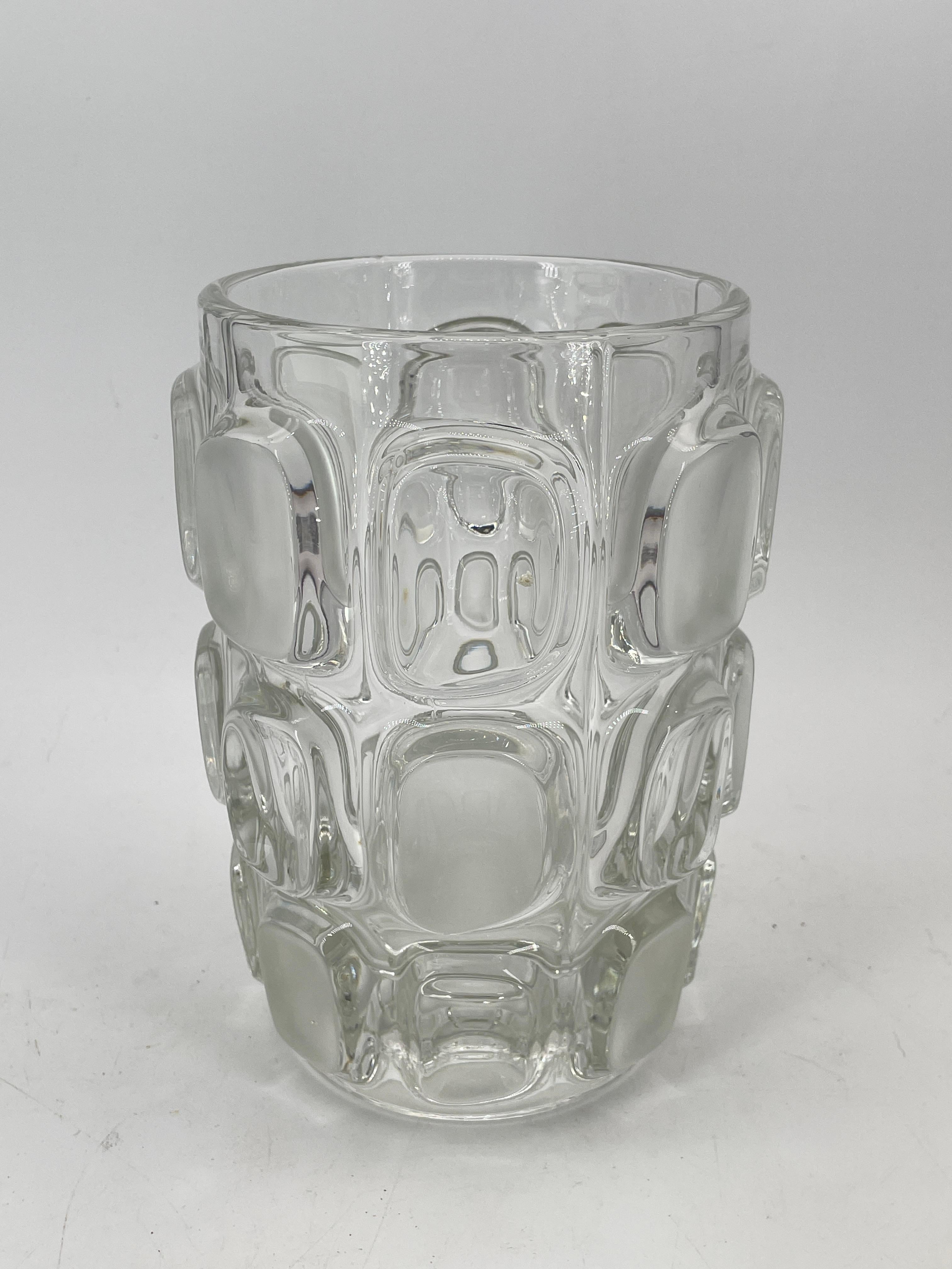 Vintage optical pressed glass vase, designed by Frantisek Vizner for Sklo Union Libochovice in 1962. Made in former Czechoslovakia. It has no chips and no cracks.