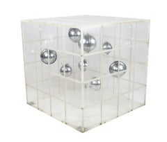 Sculpture cubique en acrylique translucide Op Art des années 1960 de l'auteur argentin Martha Boto