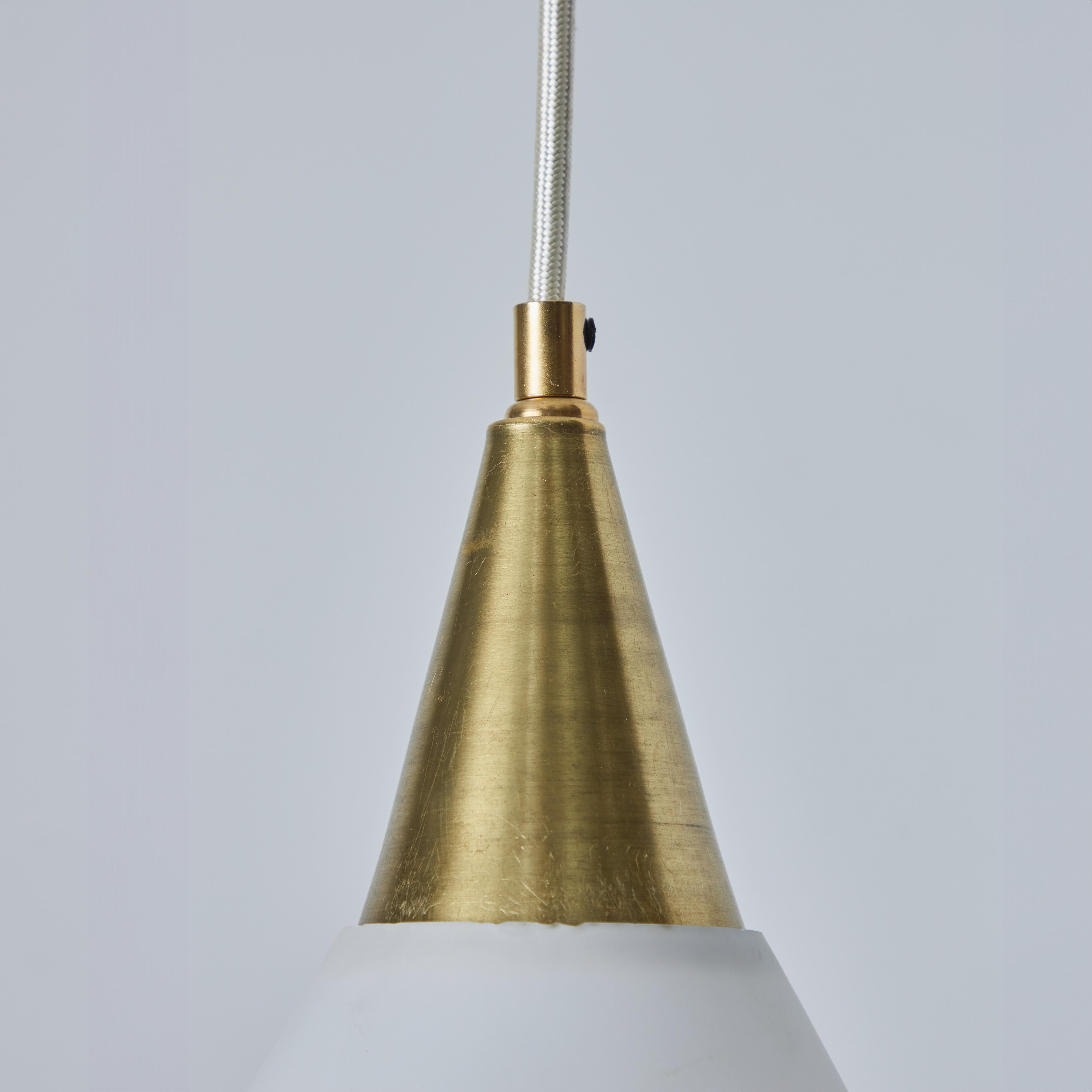 1960s Opaline Glass and Brass Pendant Attributed to Mauri Almari for Idman In Good Condition For Sale In Glendale, CA