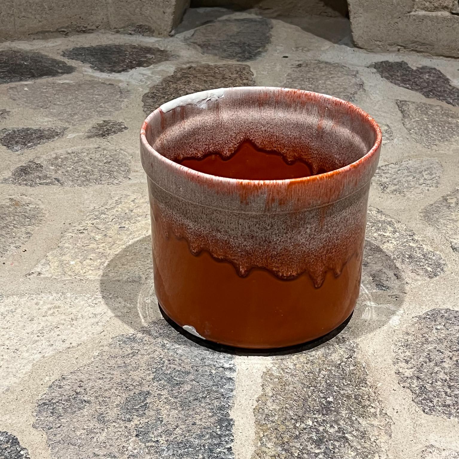 1960s Orange Drip Glaze planter Pot David Cressey Style Architectural Pottery California
8 tall x 9.75 diameter
Planter garden patio home
In the Style of David Cressey
Original preowned unrestored vintage condition. Wear is visible. Chipping