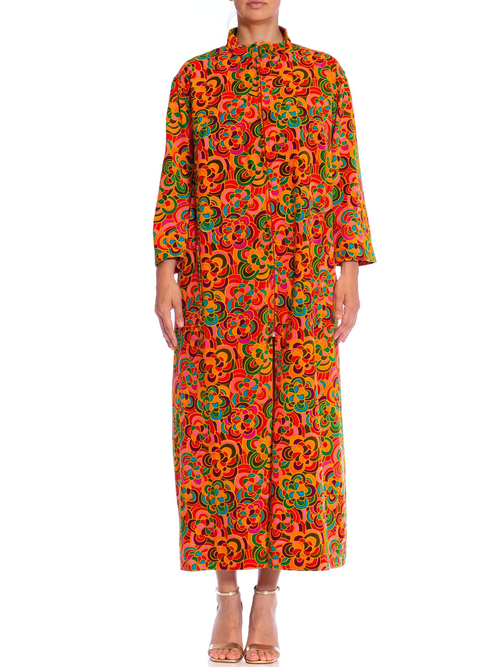 1960S Orange Psychedelic Cotton Velvet Floral Duster In Excellent Condition In New York, NY