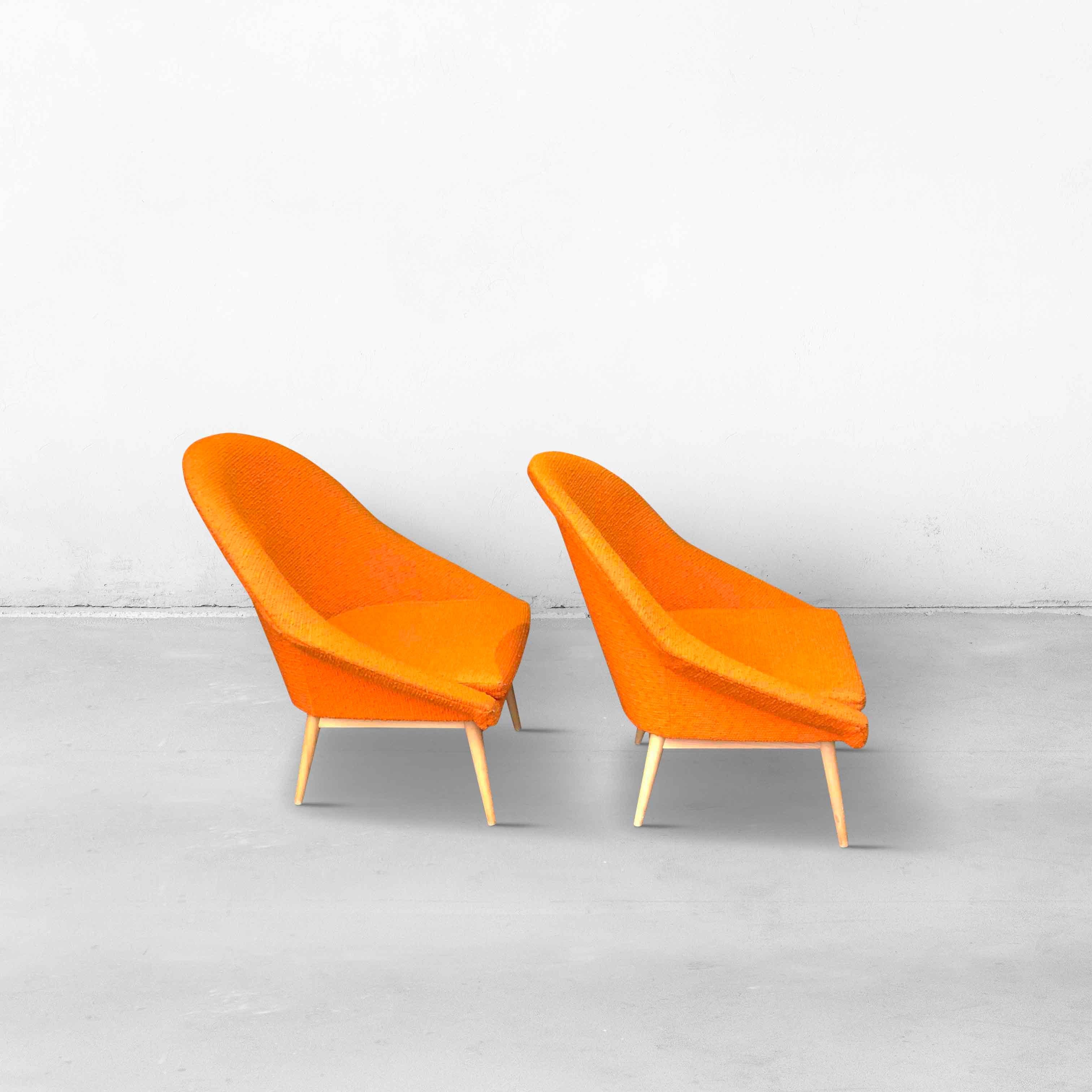 Mid-20th Century 1960s Orange Shell Armchairs  For Sale