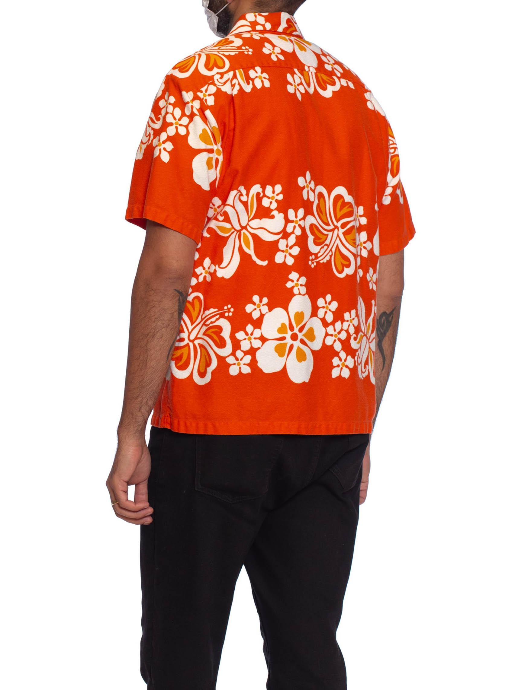 1960S Orange Tropical Cotton Barkcloth Men's Surf Print Shirt Made In Hawaii In Excellent Condition In New York, NY