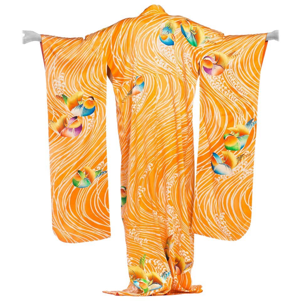 Vintage Japanese Silk Kimono For Sale At 1stDibs Vintage Japanese vintage-japanese-silk-kimono-for-sale-at-1stdibs-vintage-japanese