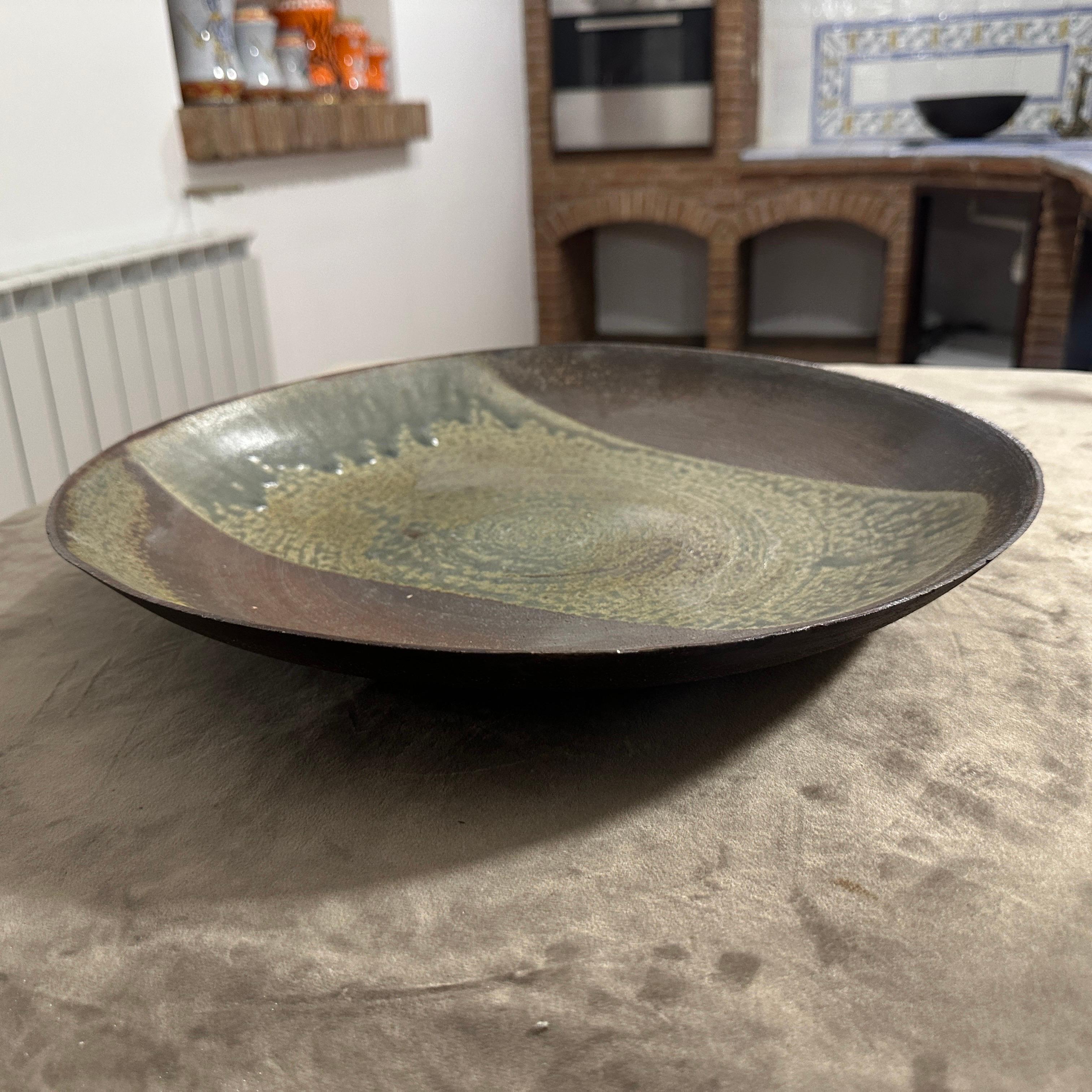 Grès Grand plat en grès organique moderne des années 1960 par Nanni Valentini pour Ceramica Arcore en vente