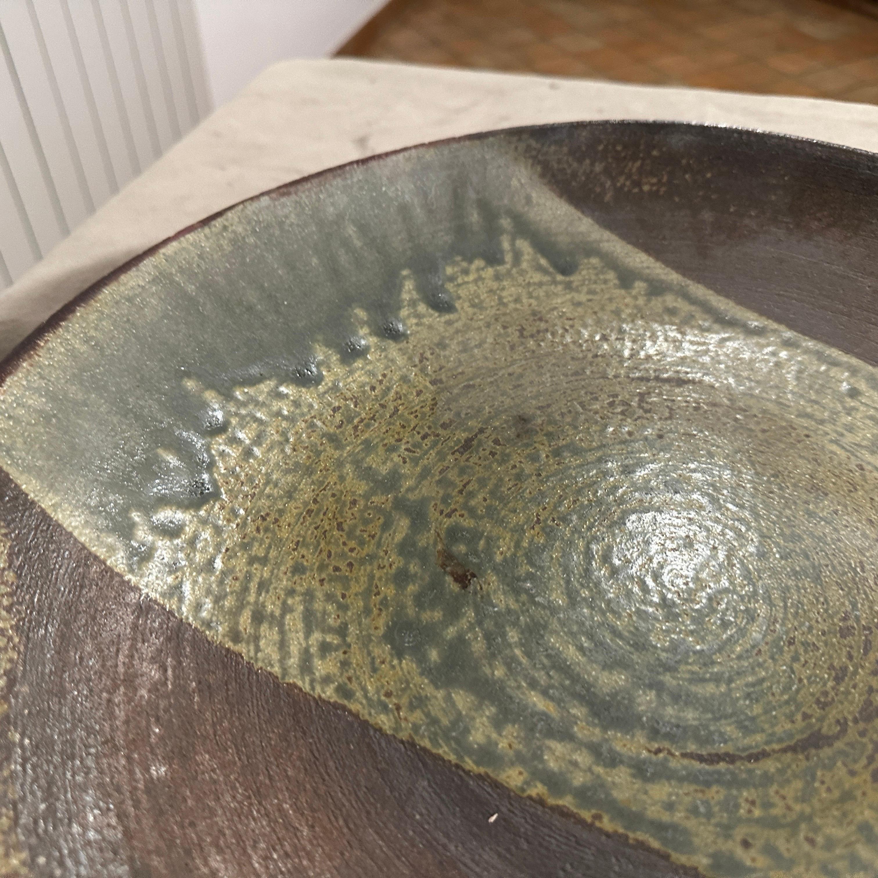 Grand plat en grès organique moderne des années 1960 par Nanni Valentini pour Ceramica Arcore en vente 1