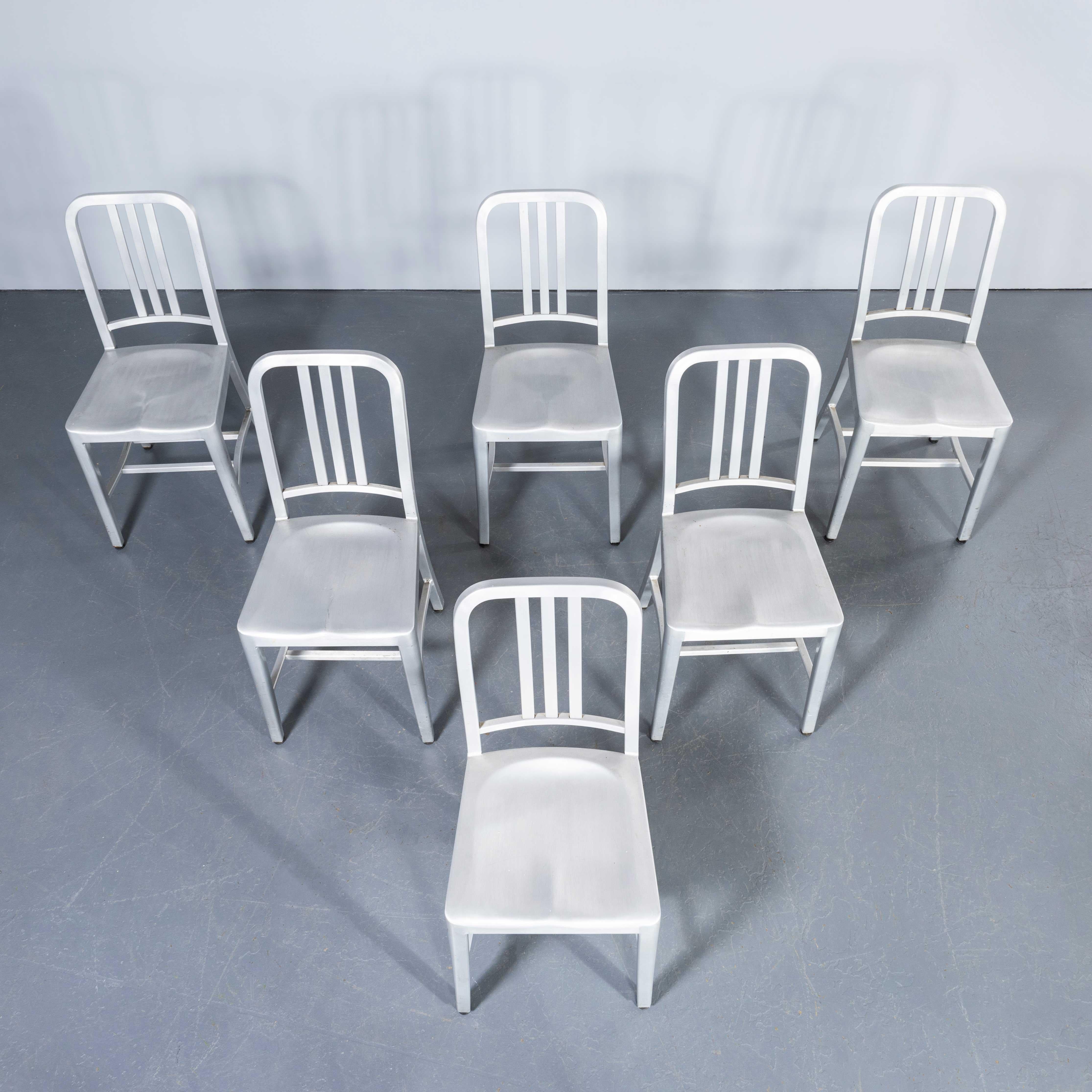 1960's Original Aluminium Emeco 1006 Navy Dining Chair - Set Of Six In Good Condition In Hook, Hampshire