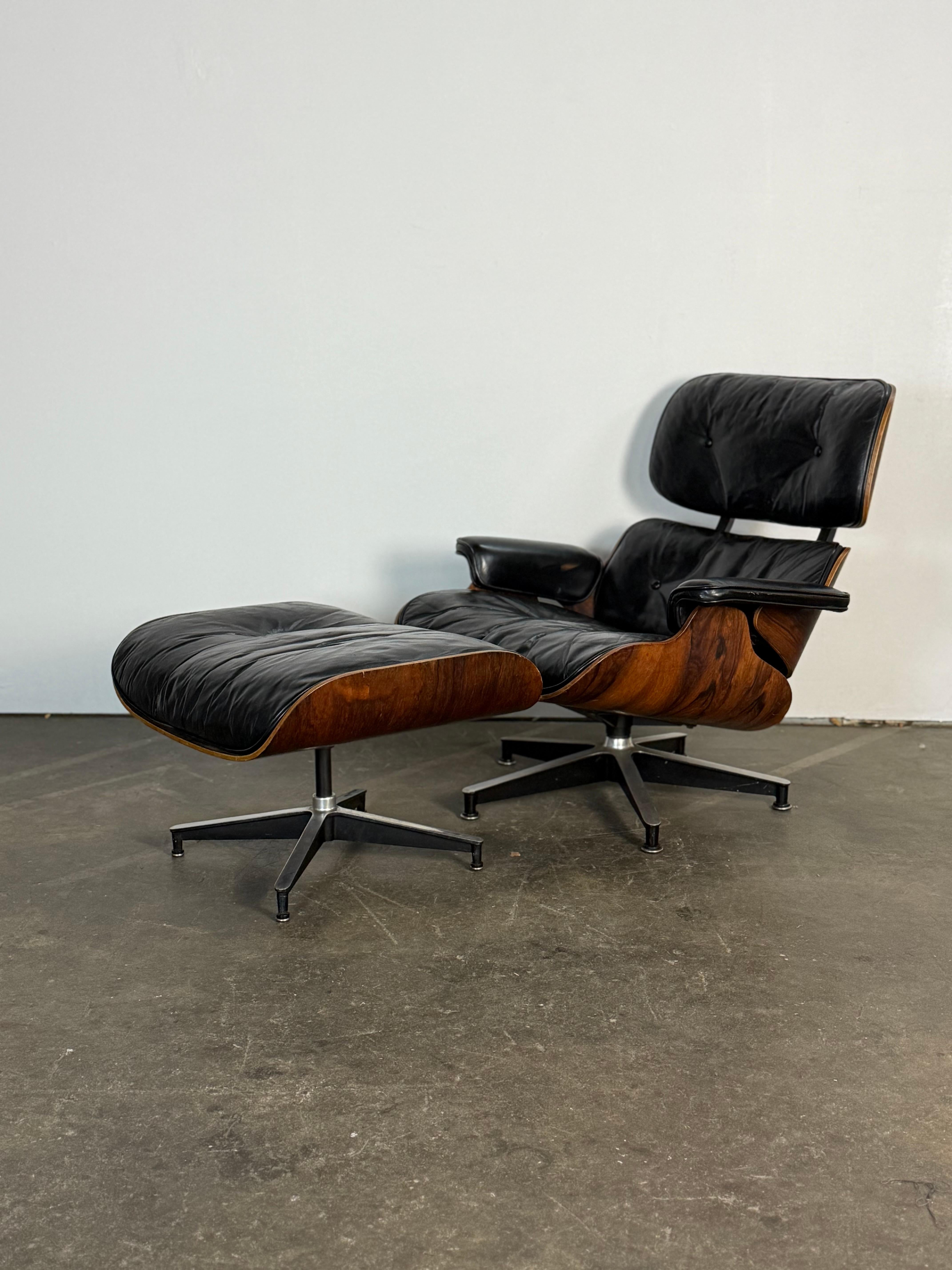 1960er Jahre Original früher Herman Miller Eames Lounge Chair und Ottoman im Angebot 8