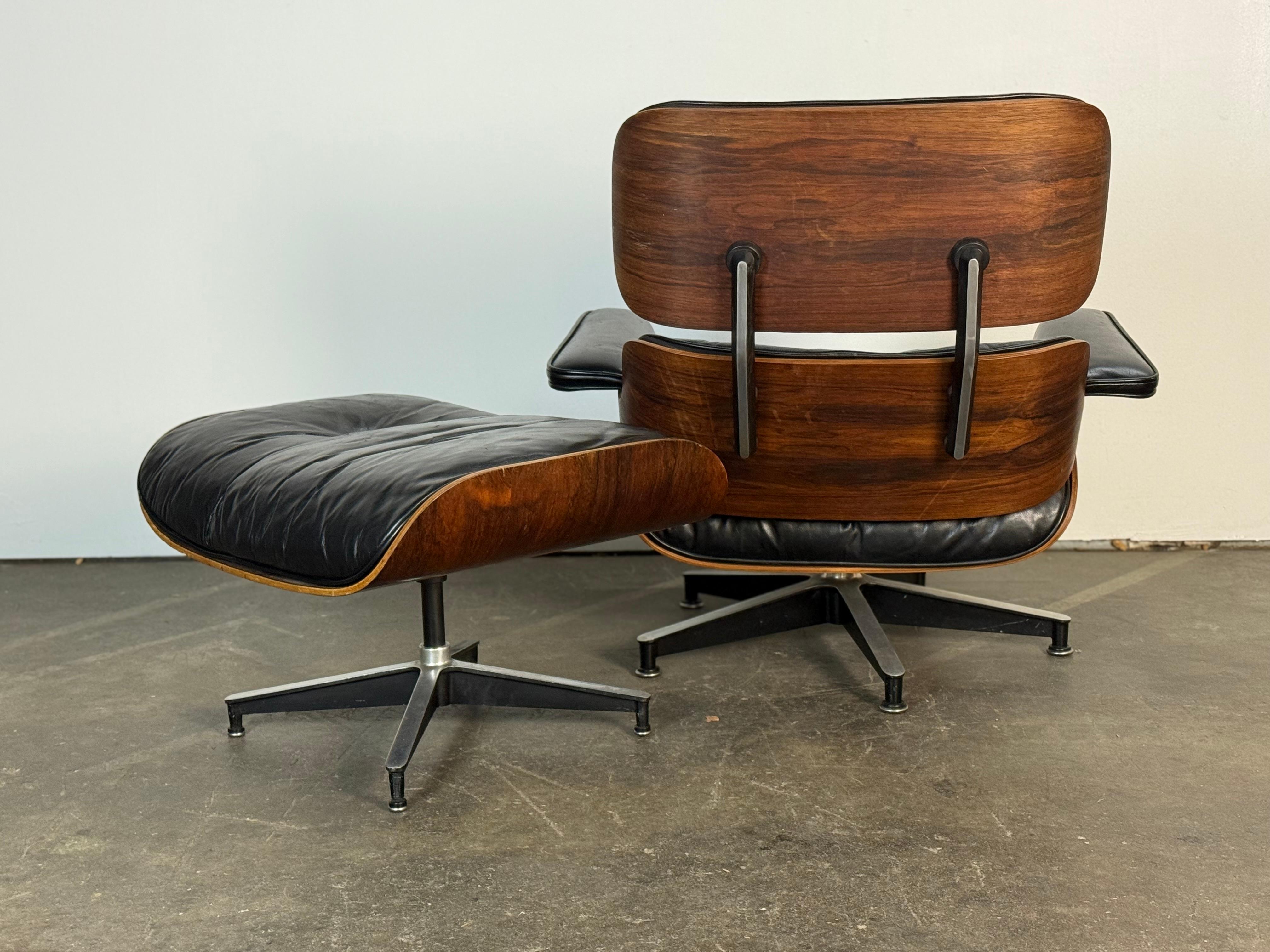 1960er Jahre Original früher Herman Miller Eames Lounge Chair und Ottoman im Angebot 9