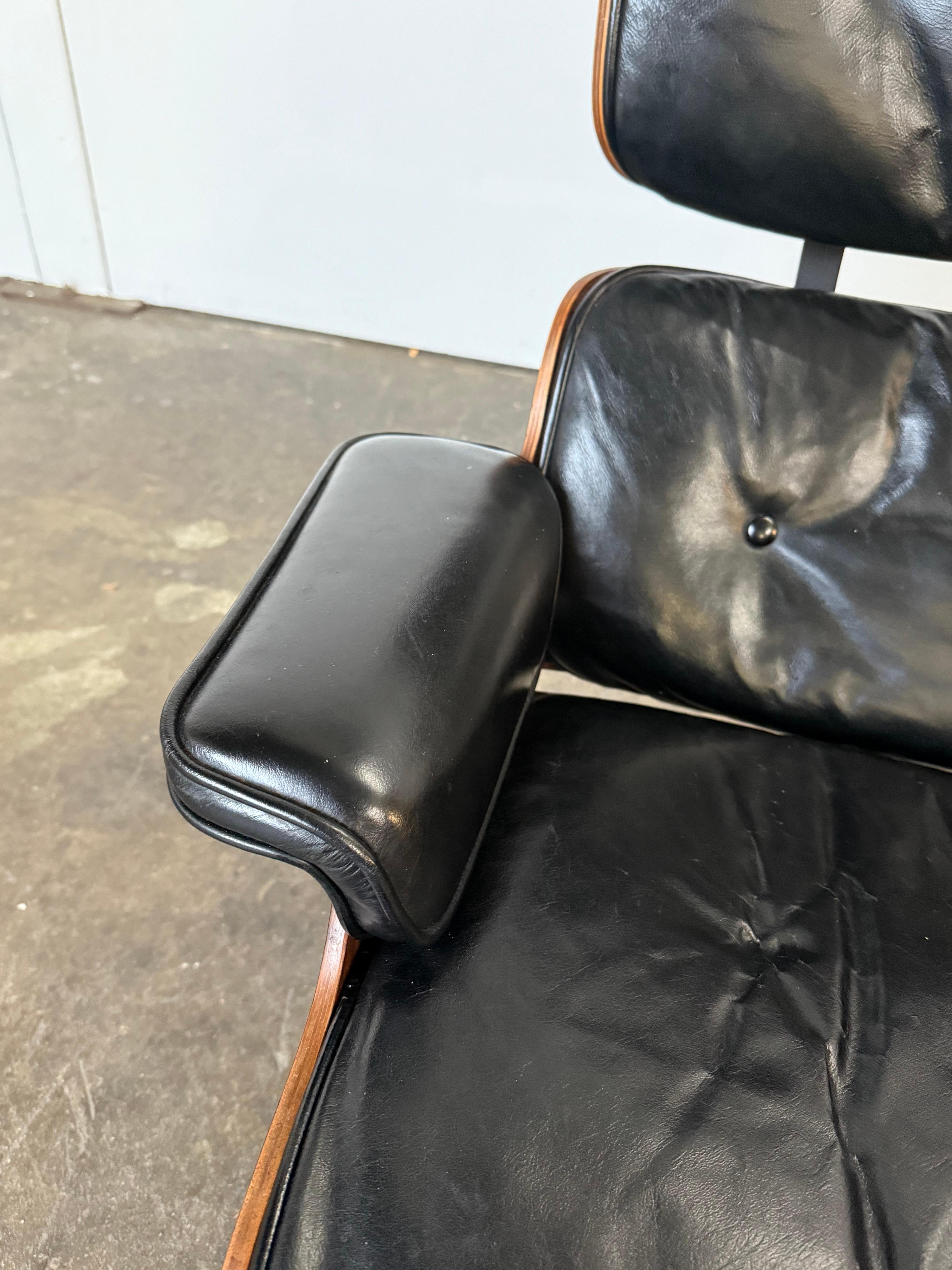 1960er Jahre Original früher Herman Miller Eames Lounge Chair und Ottoman im Angebot 10