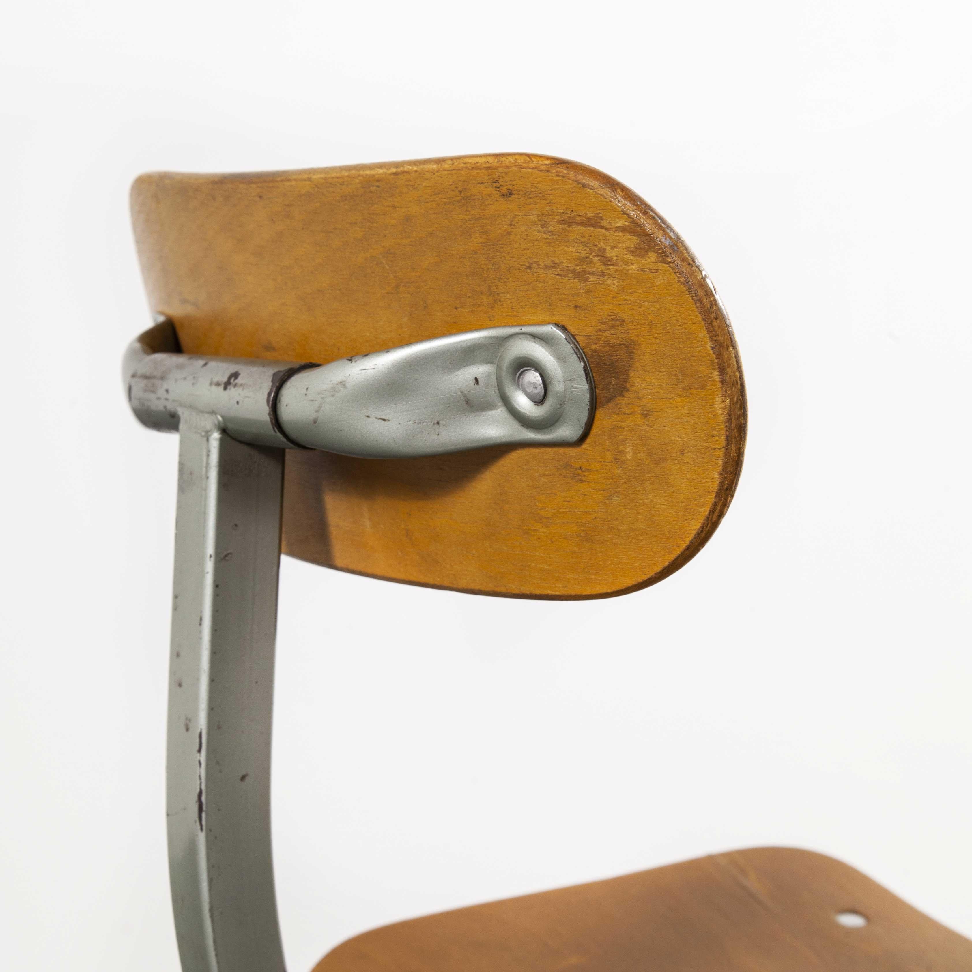 1960s Original French Bienaise Swiveling Atelier, Desk Chair 4