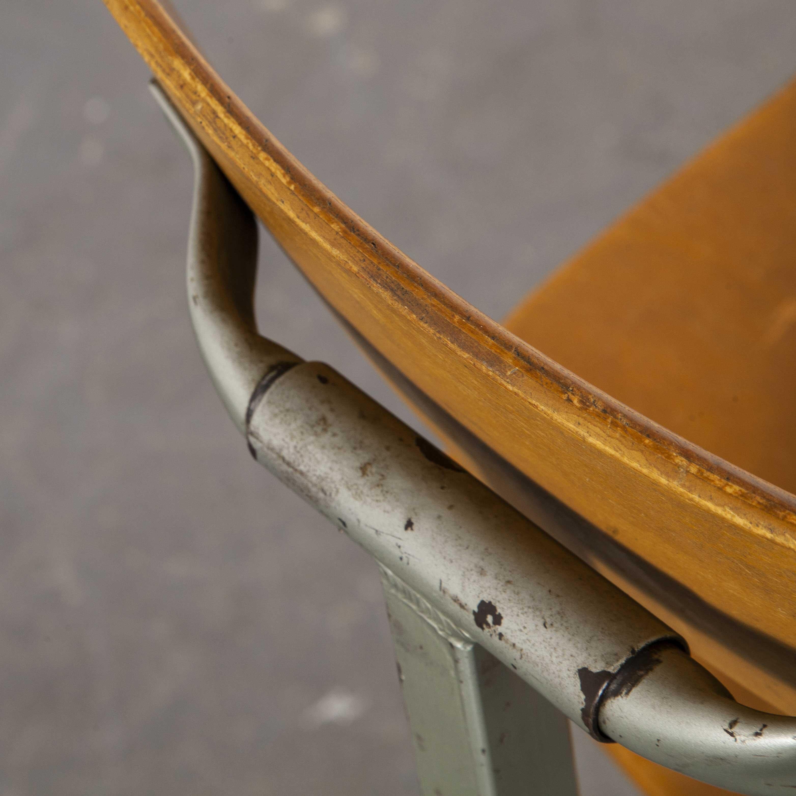 1960s Original French Bienaise Swiveling Atelier, Desk Chair 6