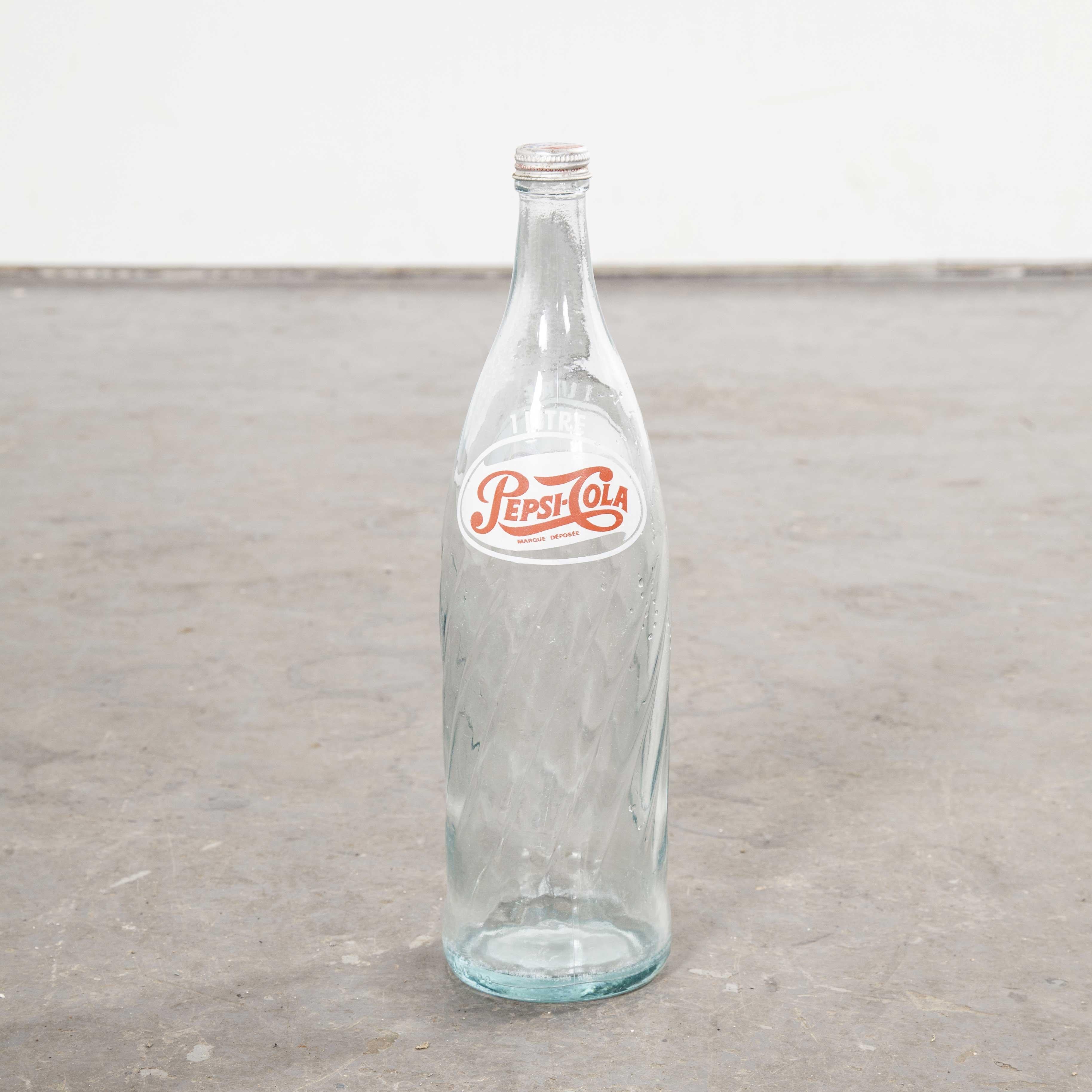 1960s Original French Glass Pepsi Bottles, Large Quantity Available For Sale 2